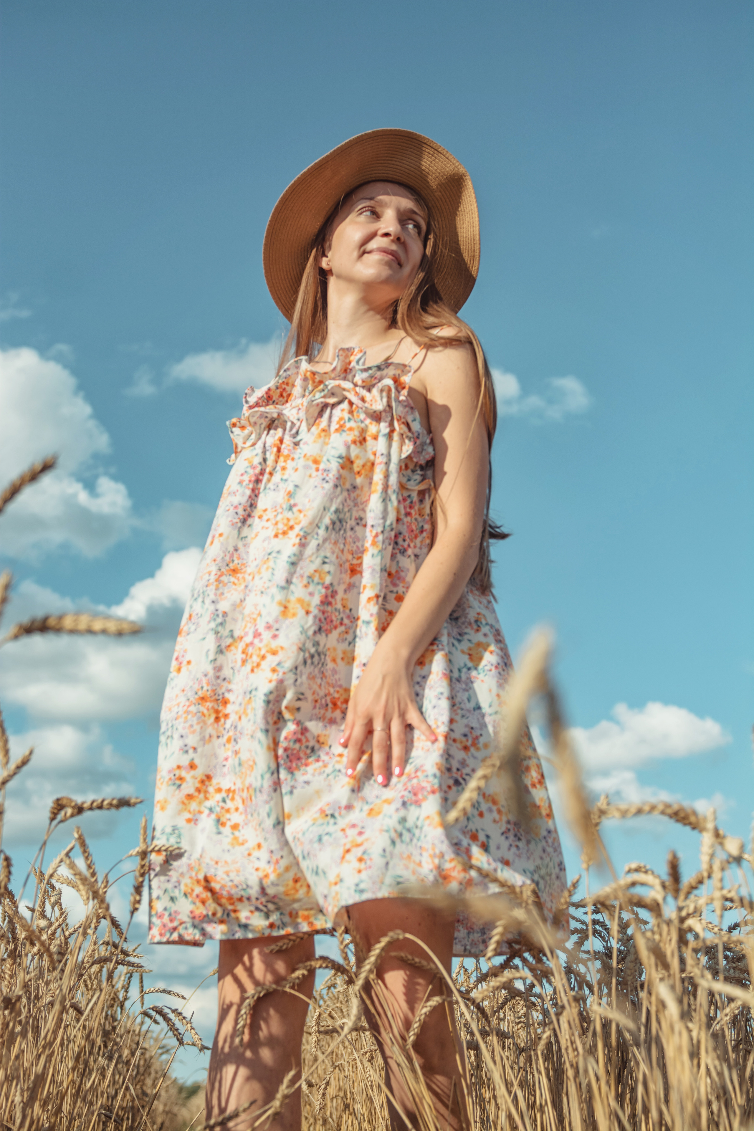 Анна и Александр. Семейная фотосессия в поле. Портретный фотограф в Санкт-Петербурге Дмитриева Наталия