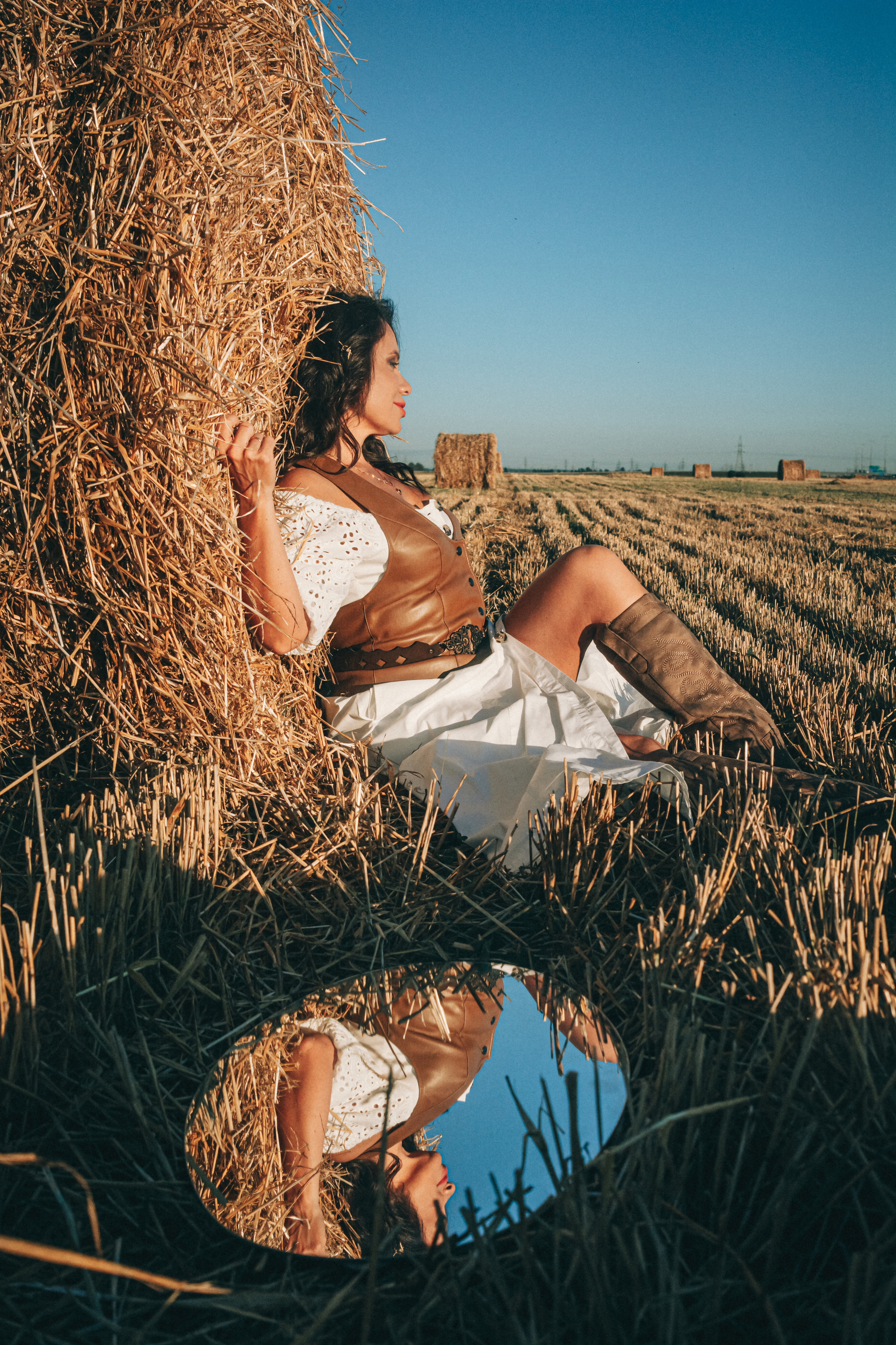 Светлана. Фотосессия со стогами. Портретный фотограф в Санкт-Петербурге Дмитриева Наталия