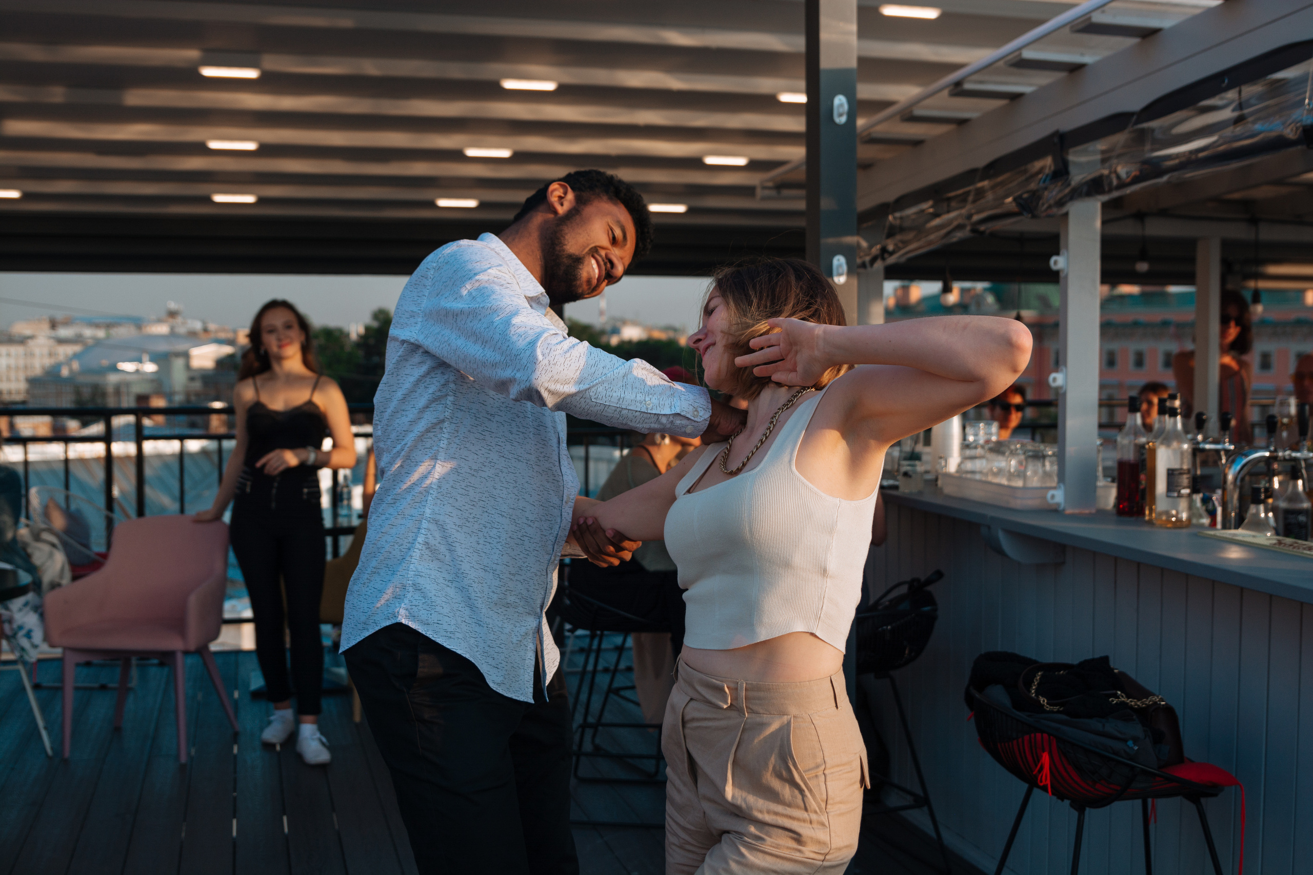 отель Оболенский Андрэ Атибайеба Ресторан L`eclat терраса танец бачата мастер-класс репортажная съёмка мероприятий