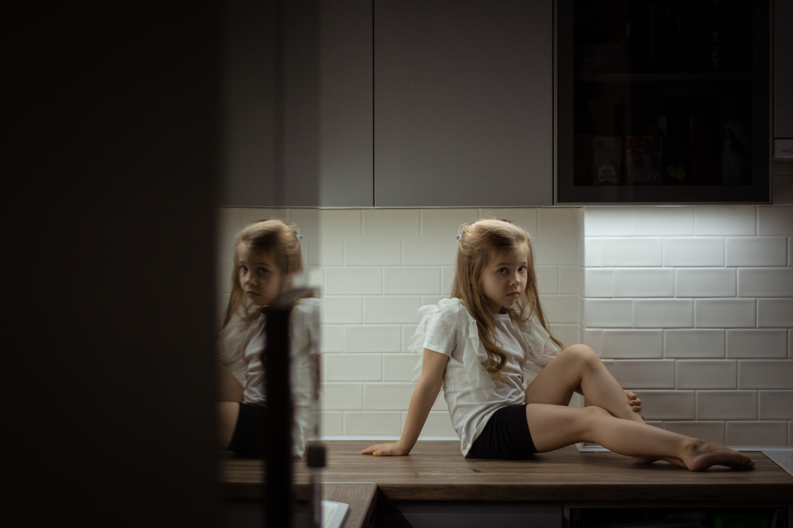 Яна. Фотосессия дома. Портретный фотограф в Санкт-Петербурге Дмитриева Наталия