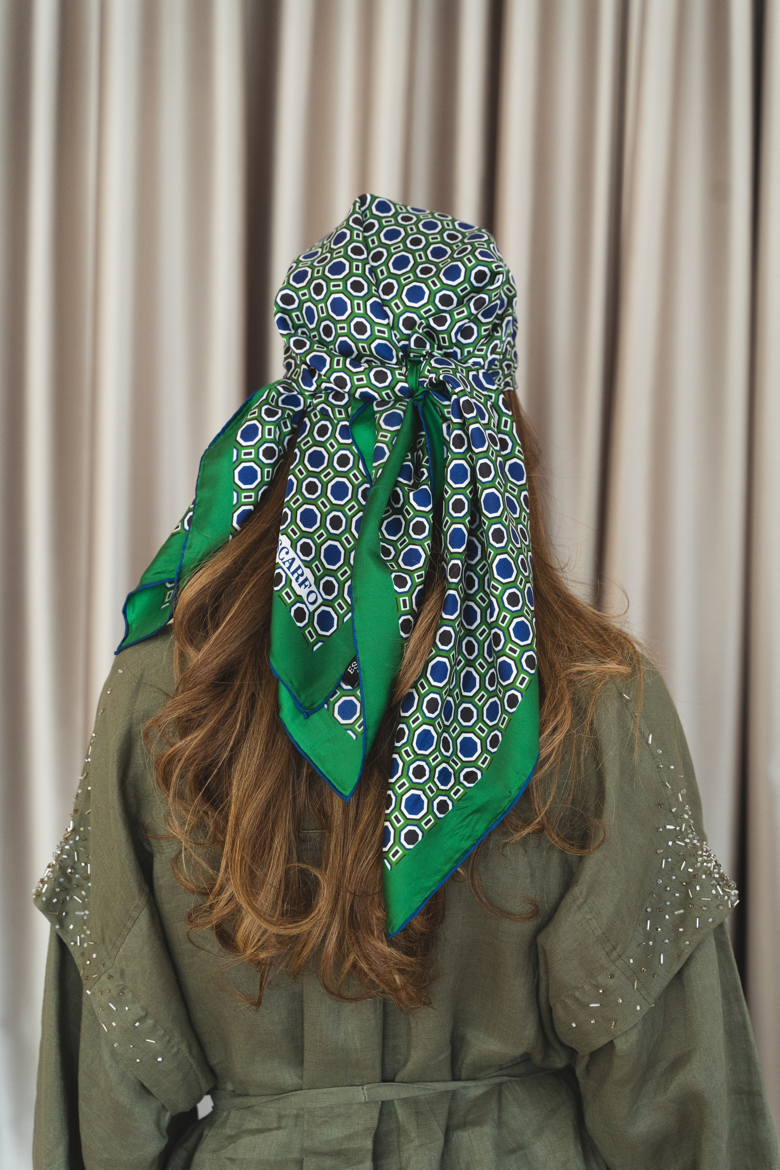 Escarfo. Амина Абасова — индивидуальный фотограф в Махачкале, Дагестан