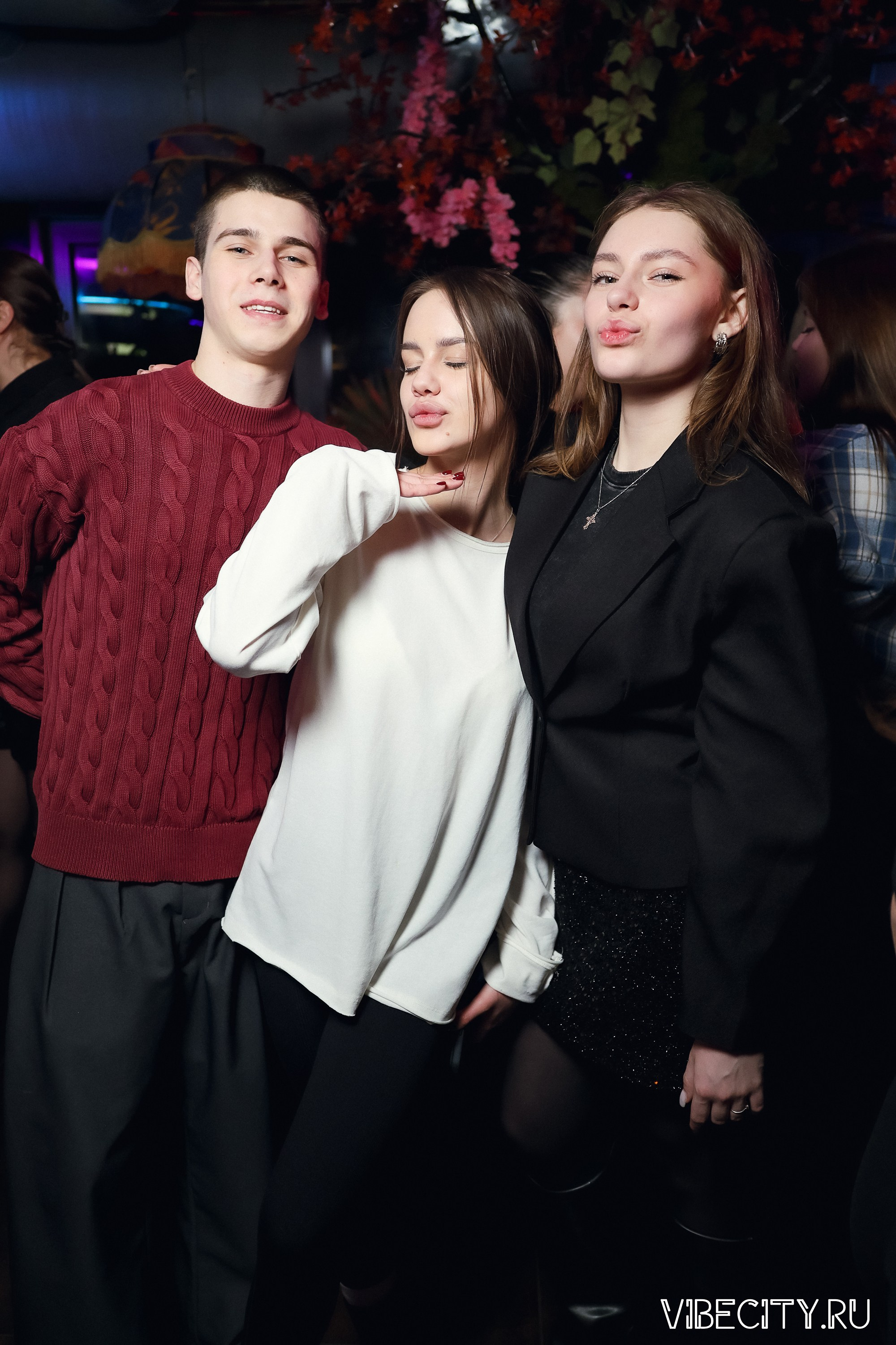 DOUBLE U. VIBECITY.RU Вайб Сити Ру Фоторепортажи Фотоотчеты Калининград