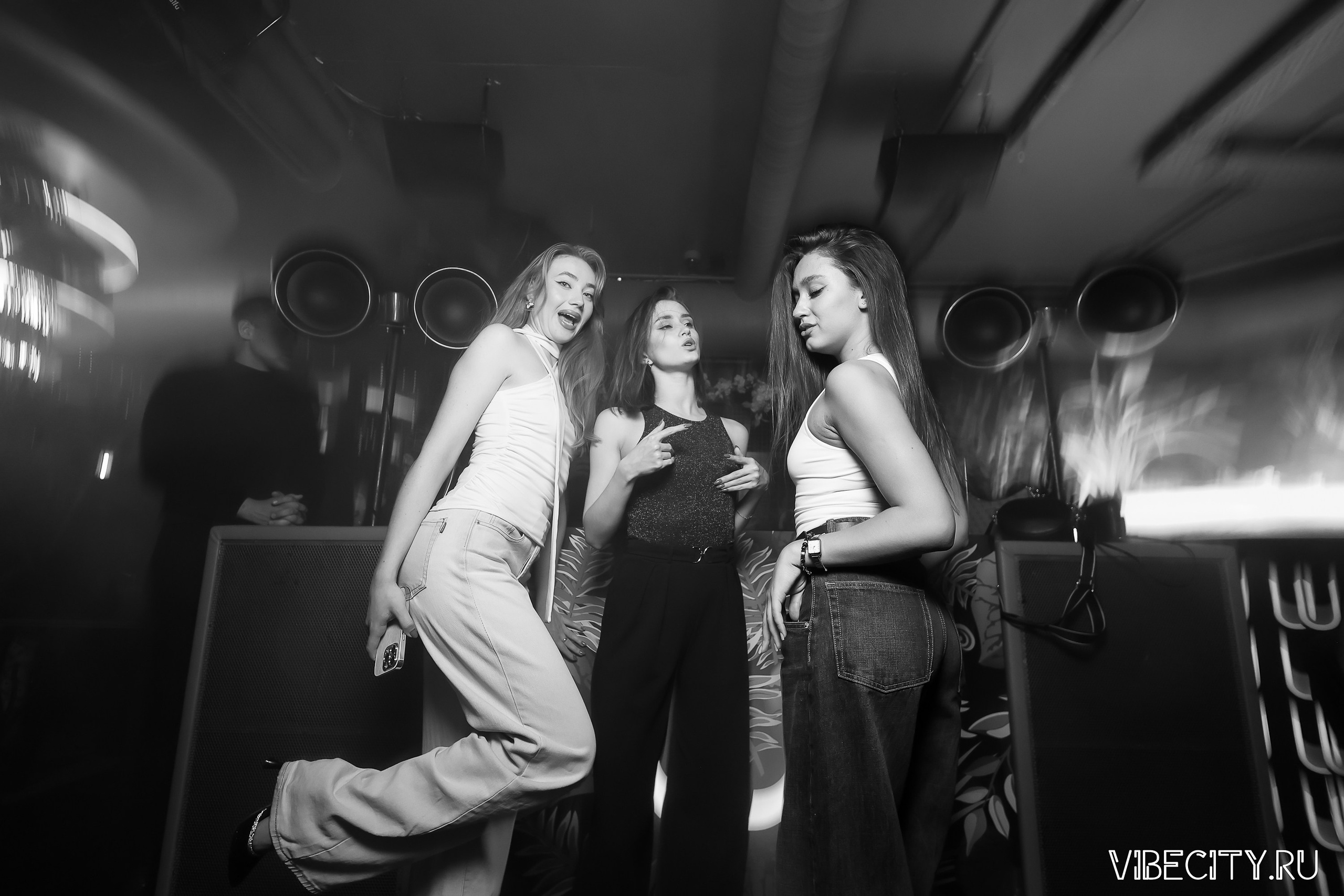 DOUBLE U. VIBECITY.RU Вайб Сити Ру Фоторепортажи Фотоотчеты Калининград