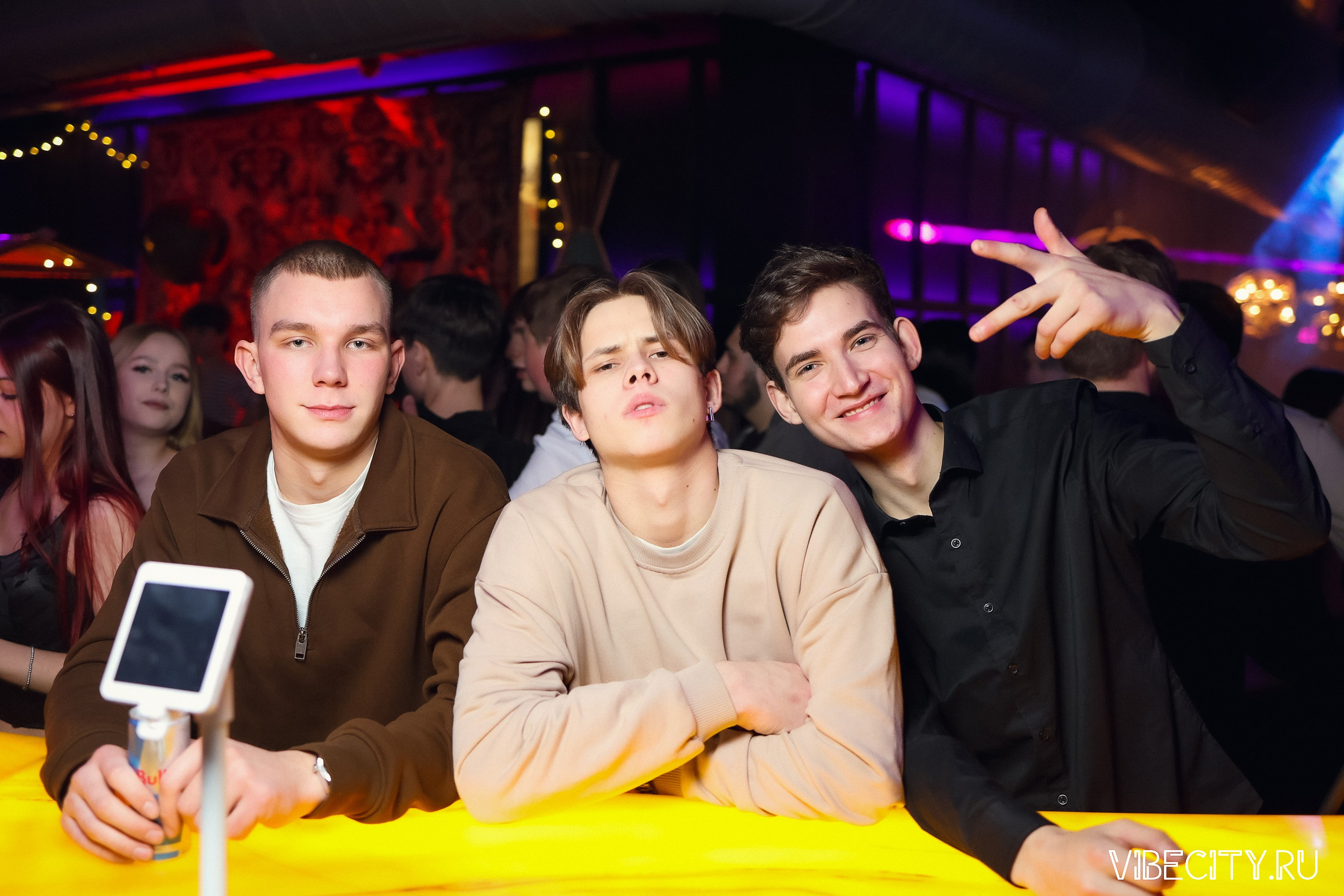 DOUBLE U. VIBECITY.RU Вайб Сити Ру Фоторепортажи Фотоотчеты Калининград