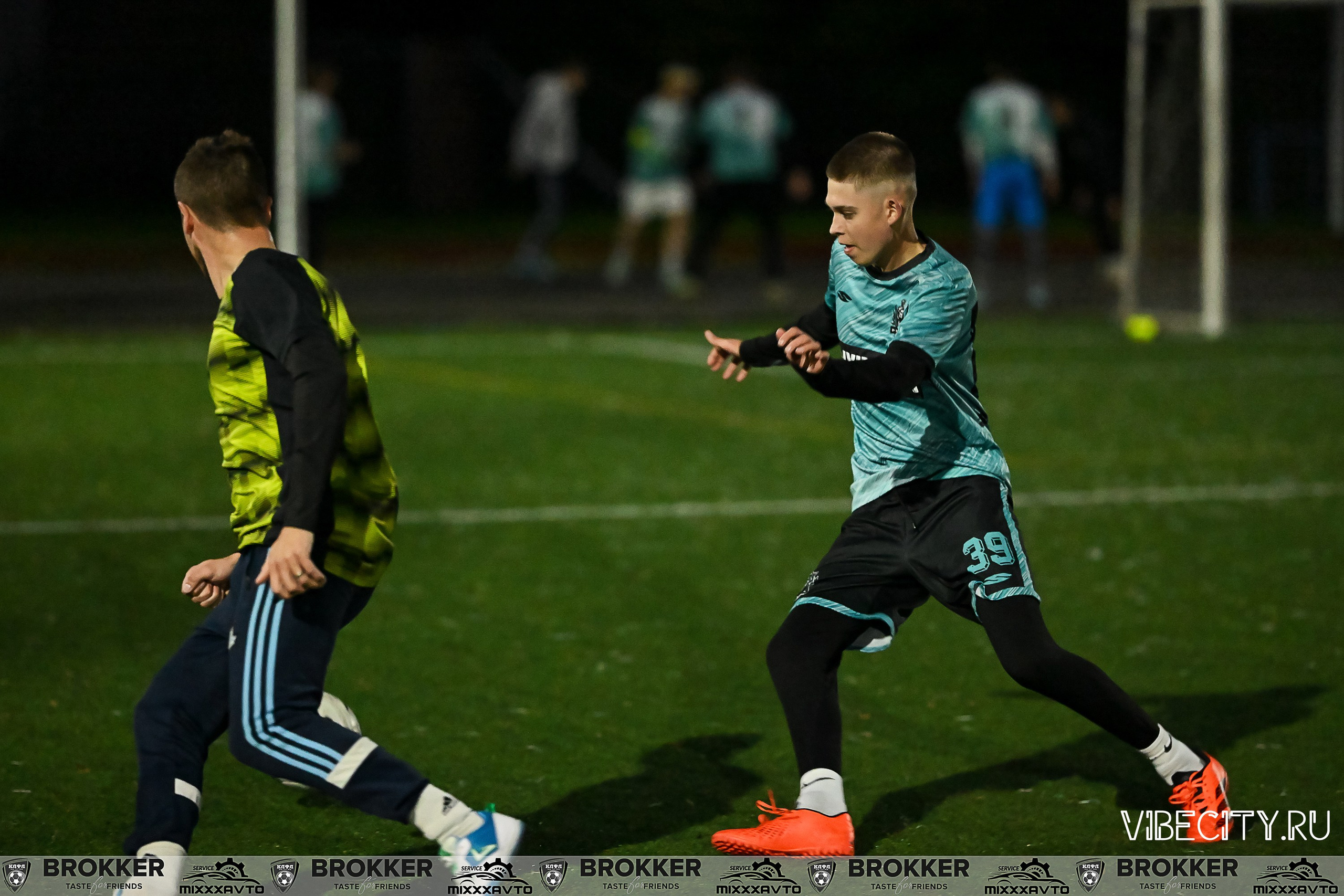 Калининградская Любительская Футбольная Лига. VIBECITY.RU Вайб Сити Ру Фоторепортажи Фотоотчеты Калининград