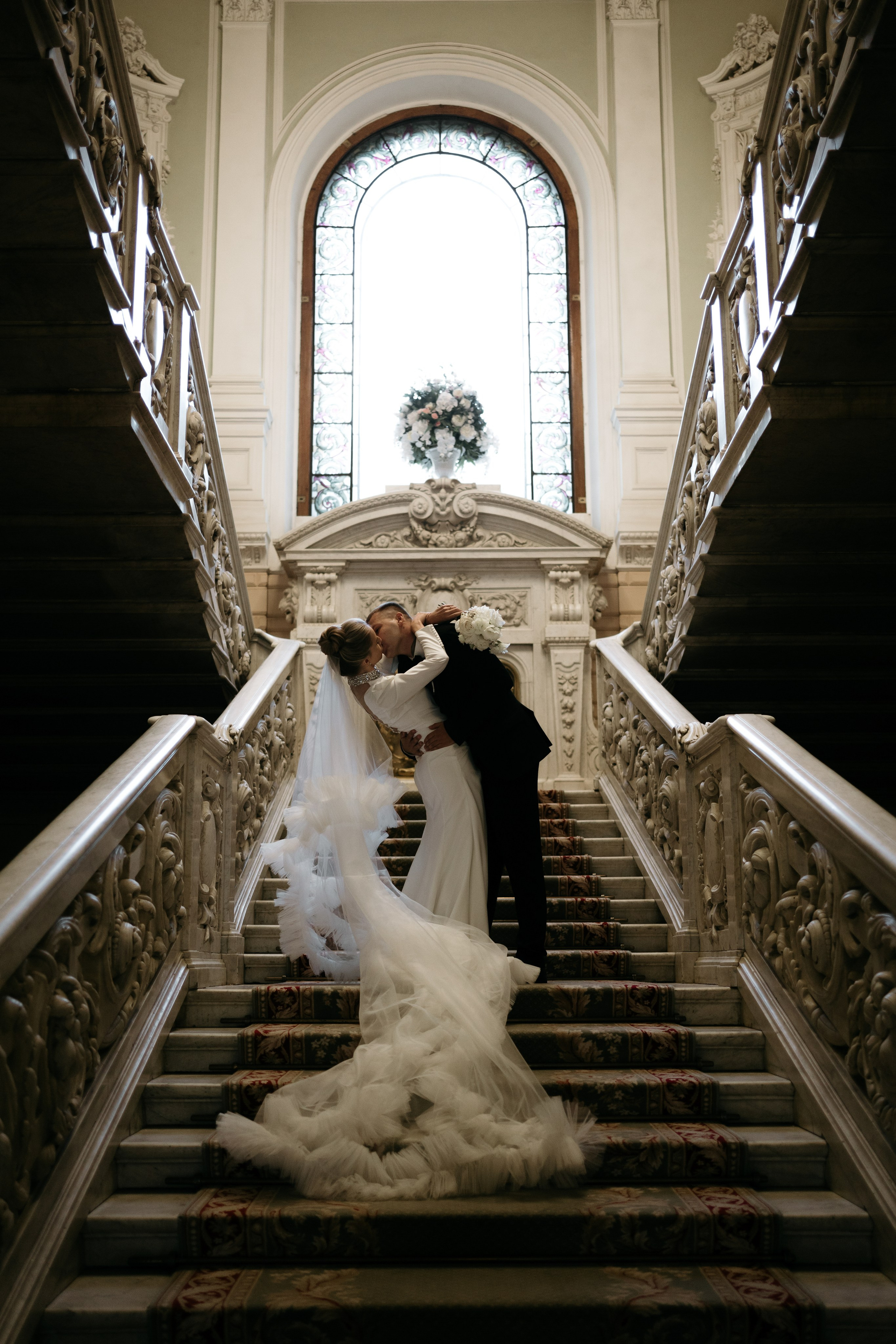 Однажды в летнем саду. Свадебный фотограф в Петербурге Таша Вайб