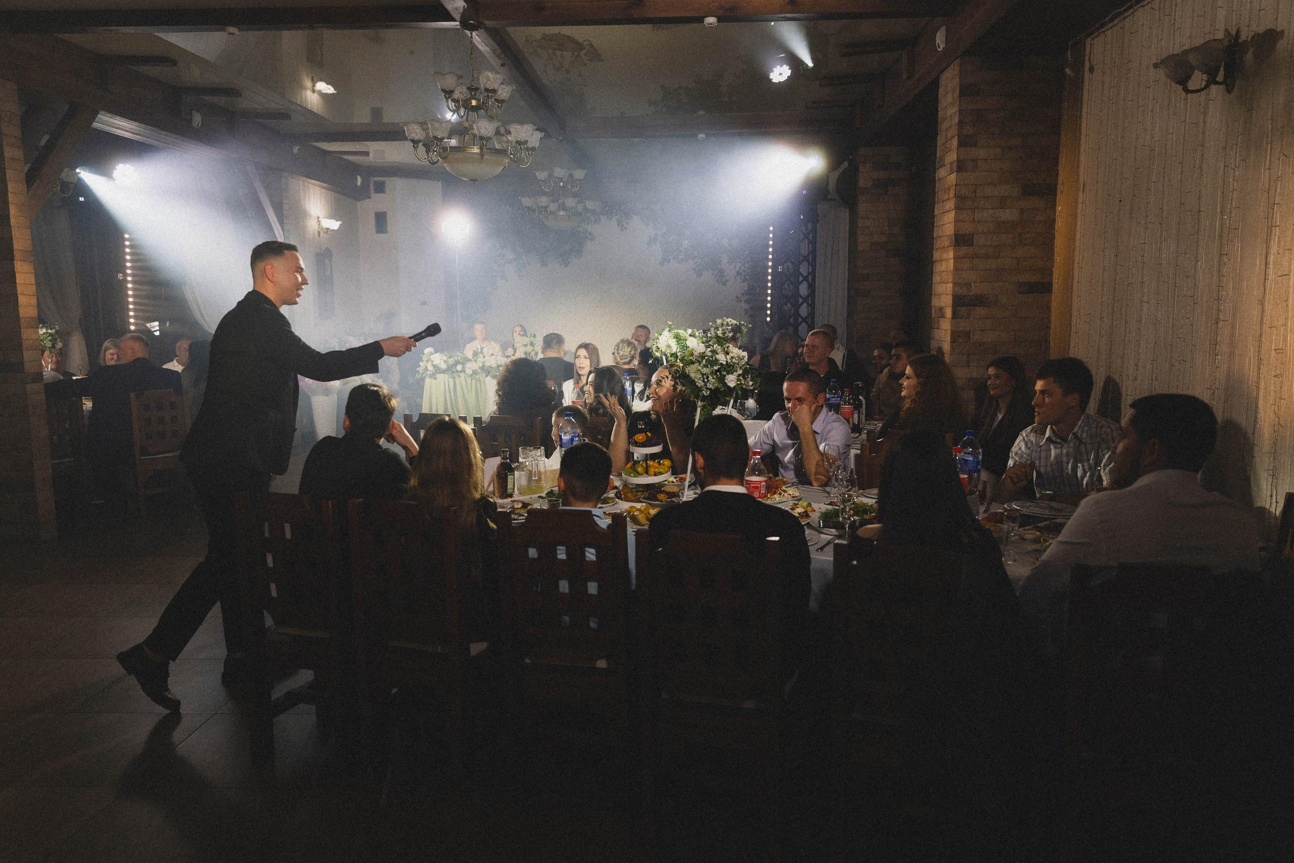 Элина и Денис). Свадебный фотограф Мироманов Николай в Крыму