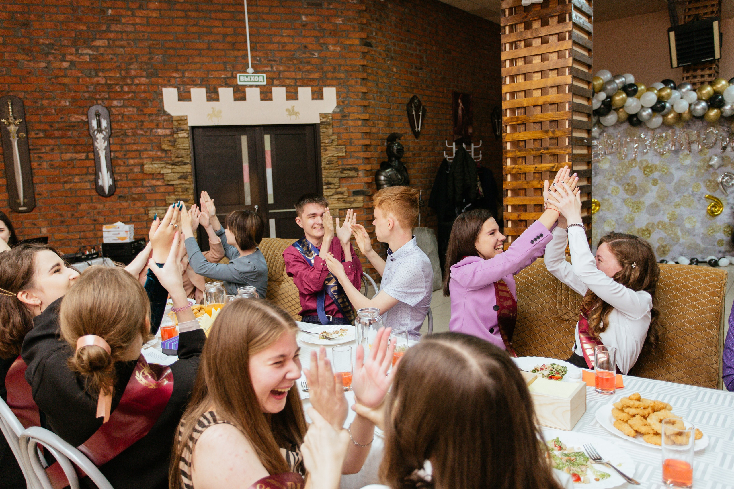 Выпускные старшая школа. Фотограф Южно-Сахалинск