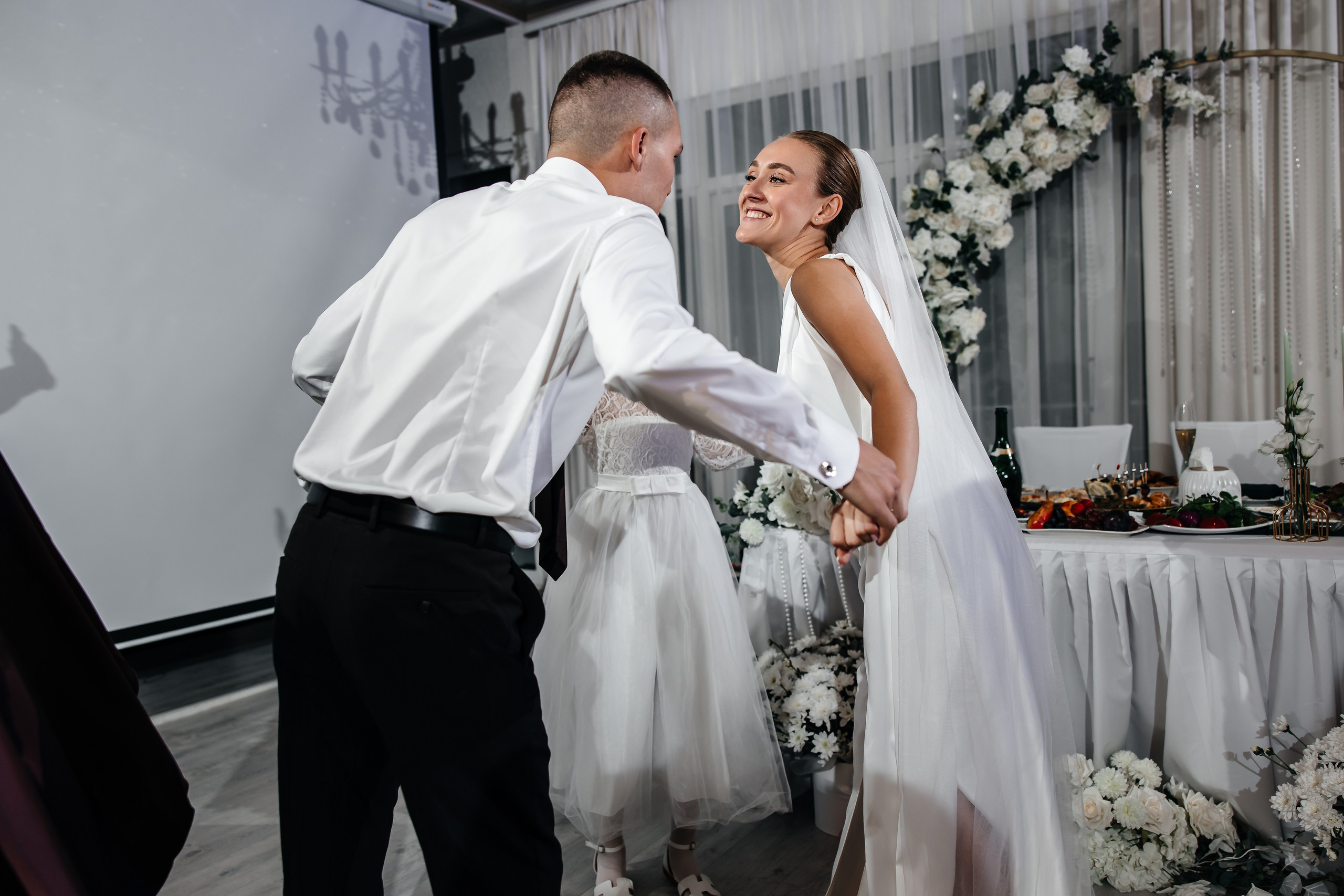 Анонс свадьбы для Яны и Юрия. Гаспра, Вилла Танго. Свадебный фотограф в Крыму и Севастополе Ольга Баскакова