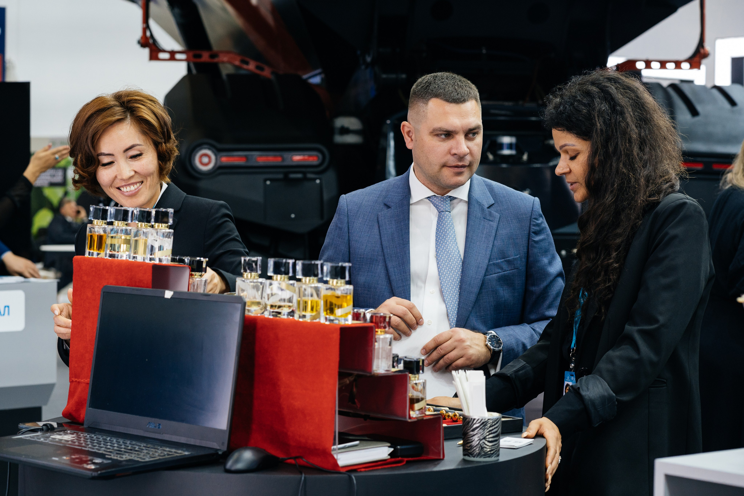 Innoprom Astana 2024. Репортажный фотограф в Астане — Диана Калтаева, портретный фотограф