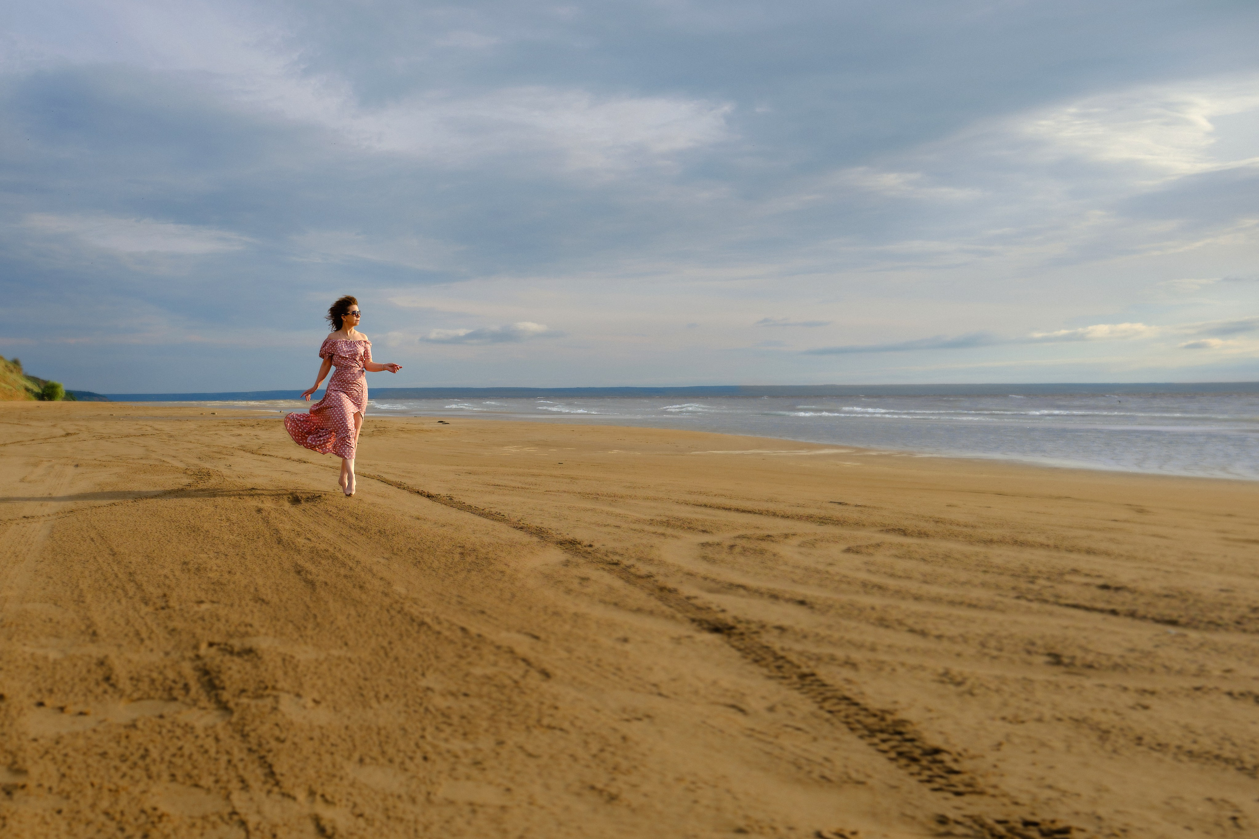 Летняя фотосессия на природе, в лесу, на улице. Семейная с детьми