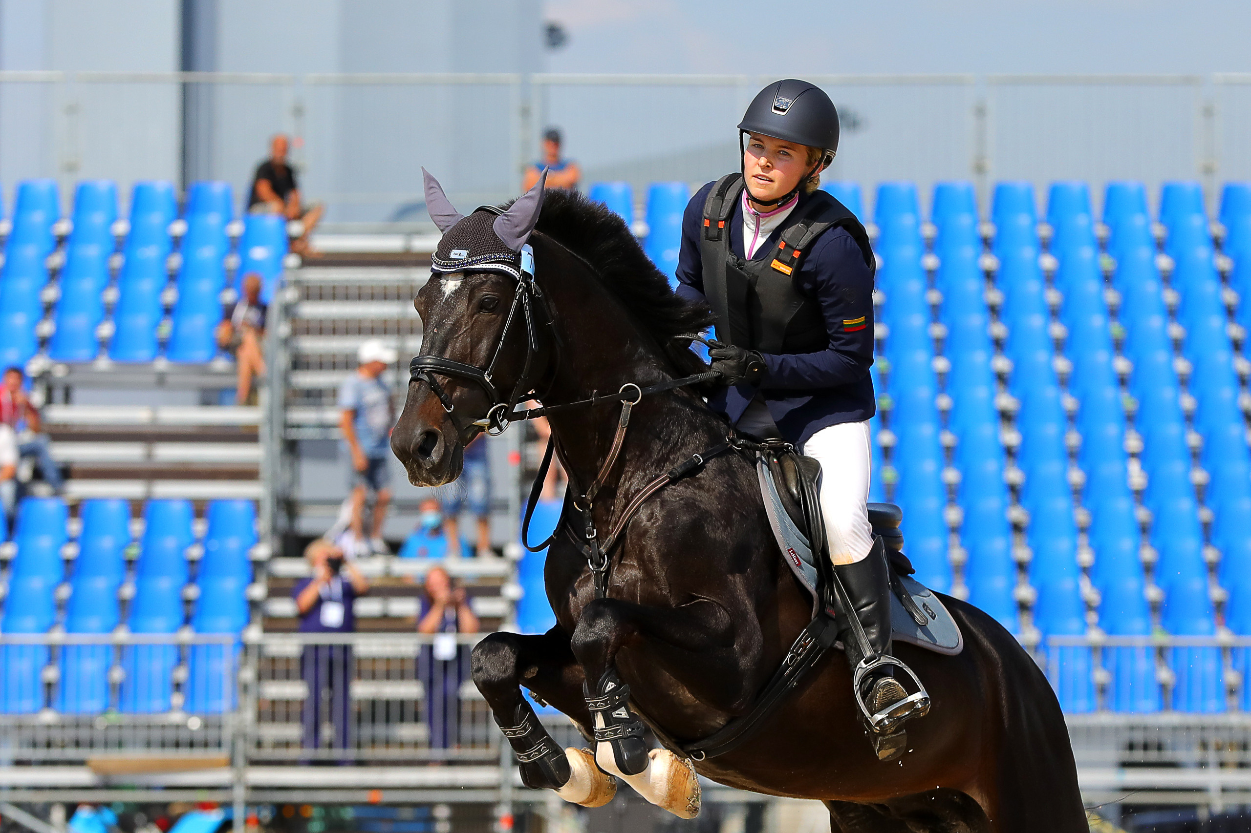 Photographing equestrian sports, equestrian sports, show jumping, hors. Reportage photographer in Nizhny Novgorod and Moscow angelina Ilyichev
