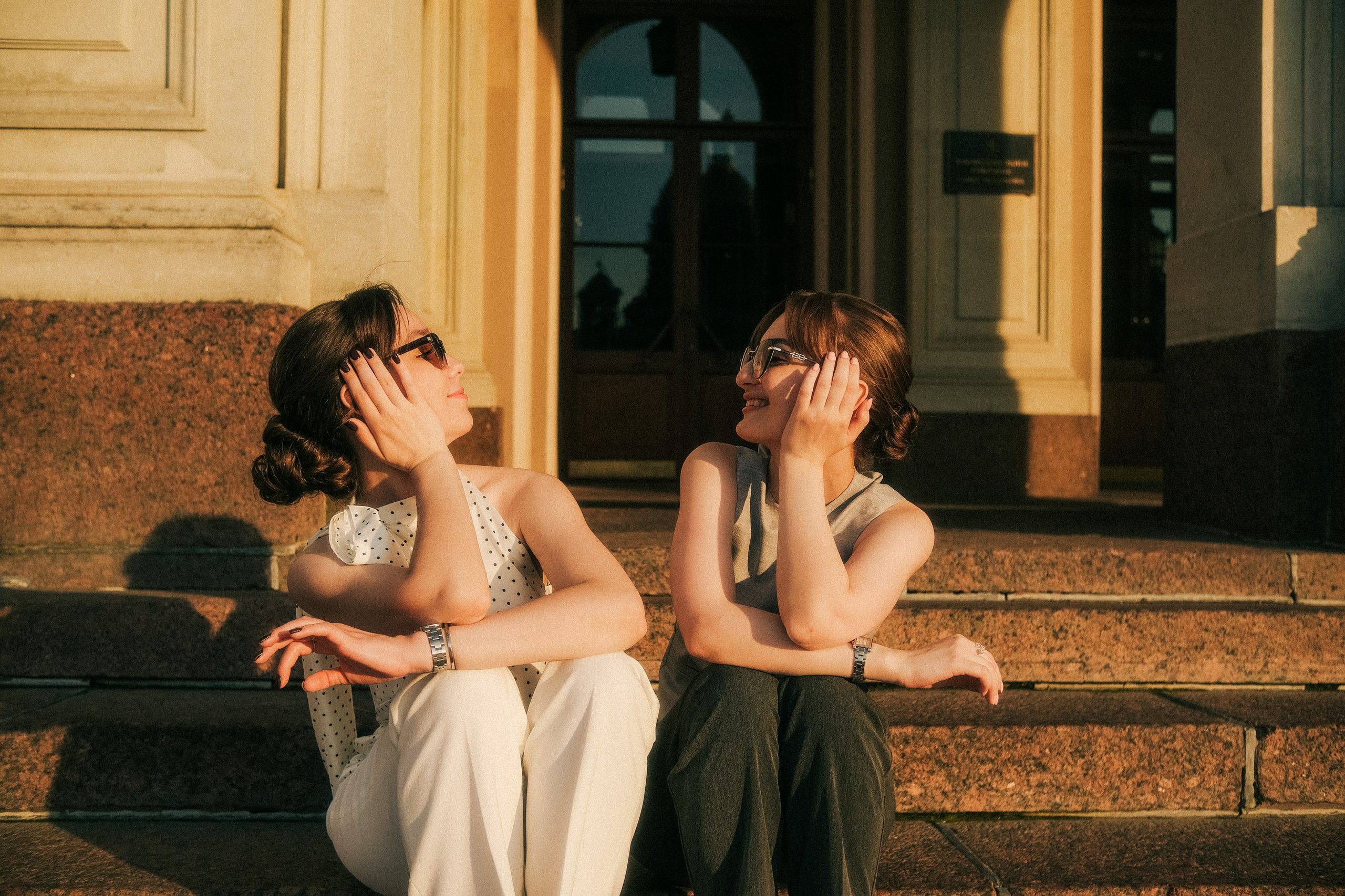 Света & Даша. Phdkvmr.ru