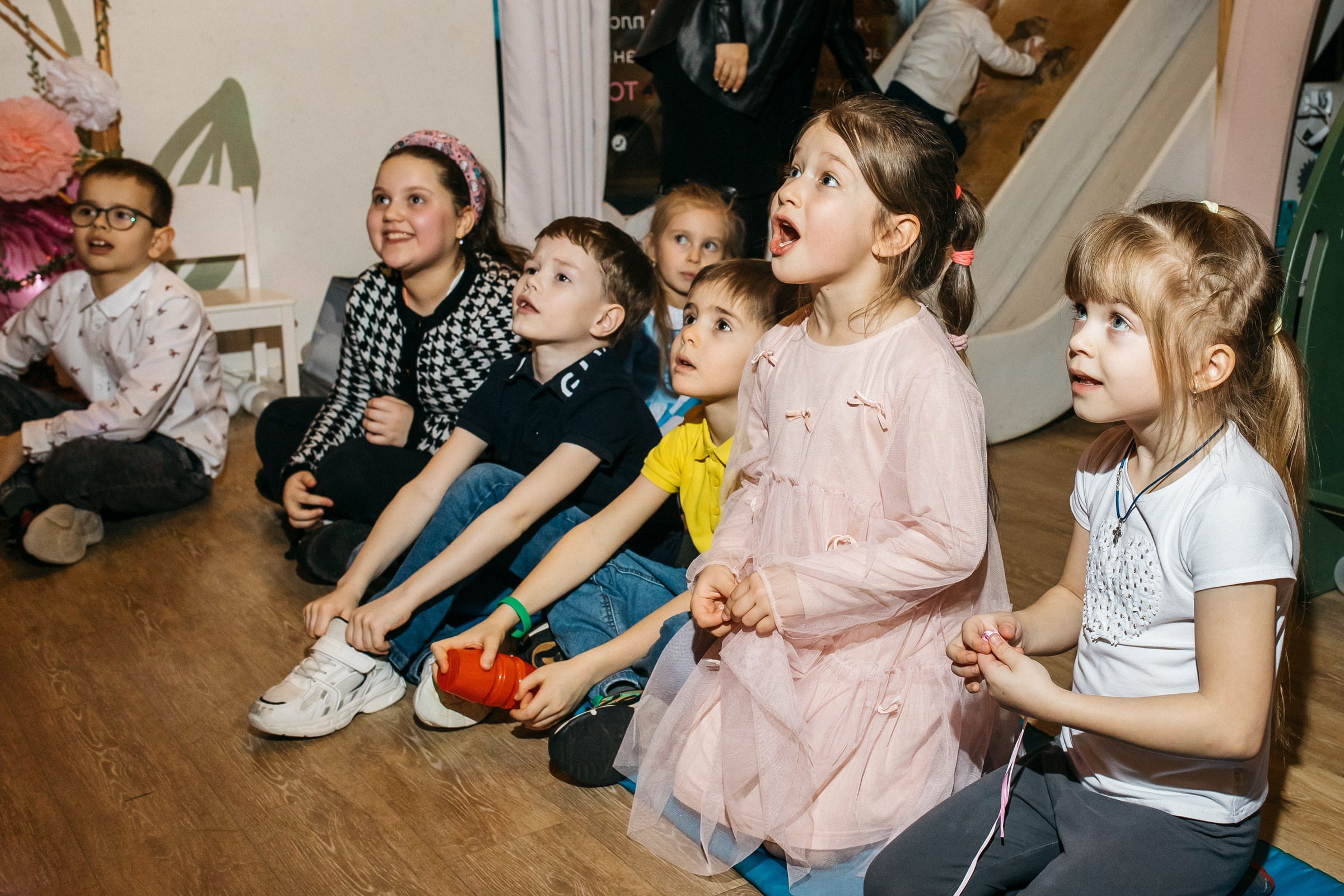 Алиса в стране чудес