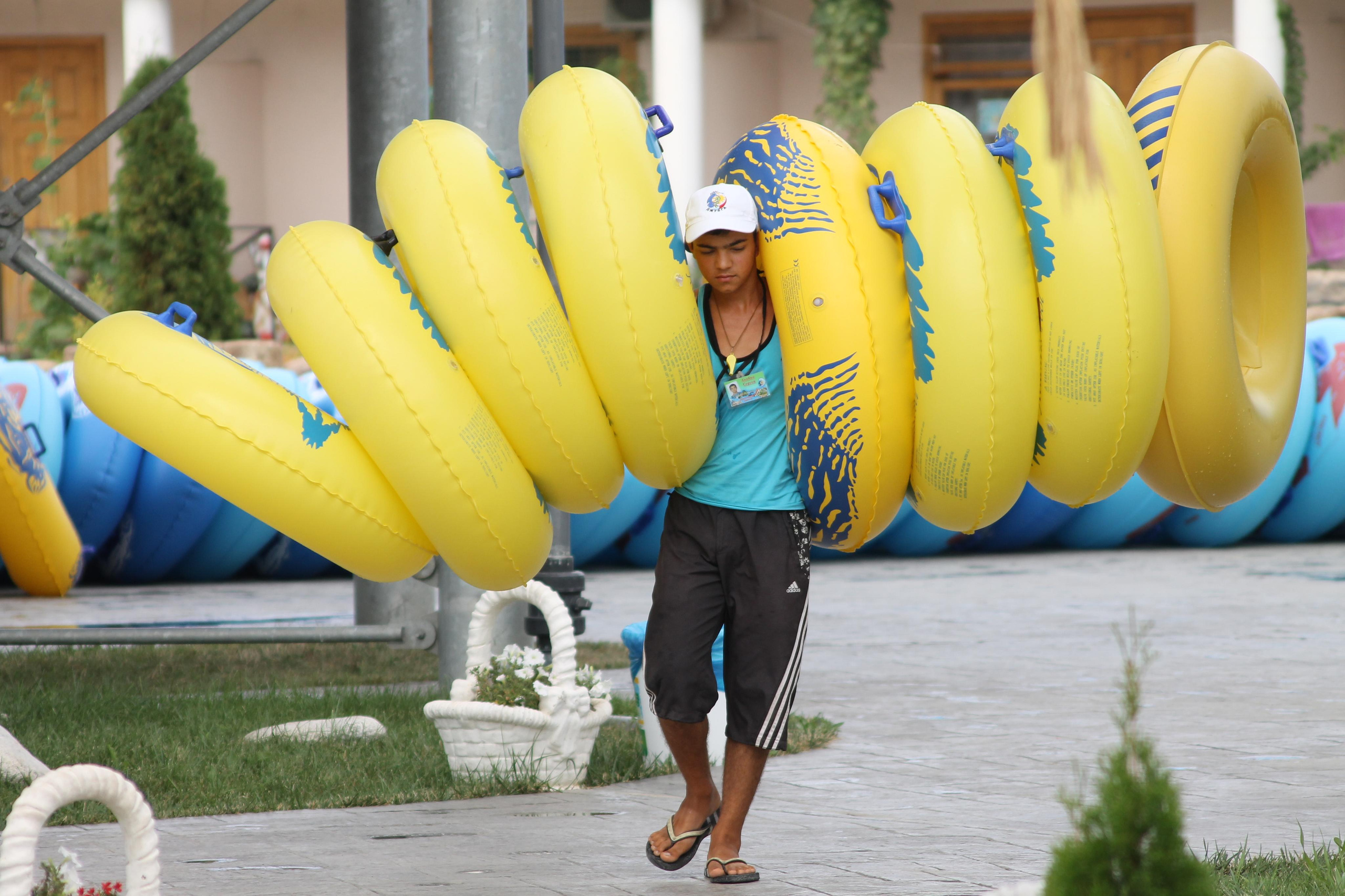 Вольт. Репортажный фотограф Антон Лаврененков