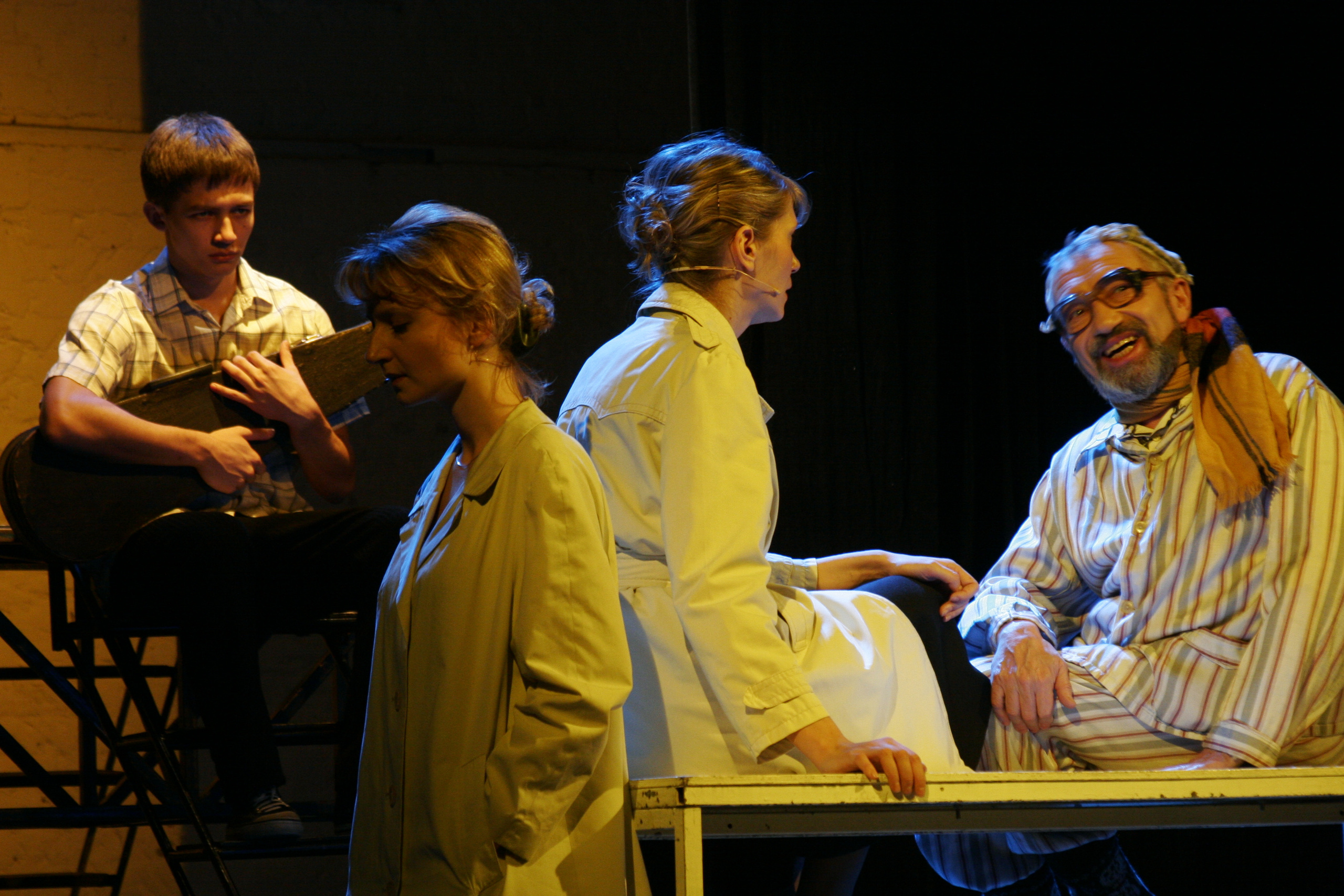 Вольт. Репортажный фотограф Антон Лаврененков