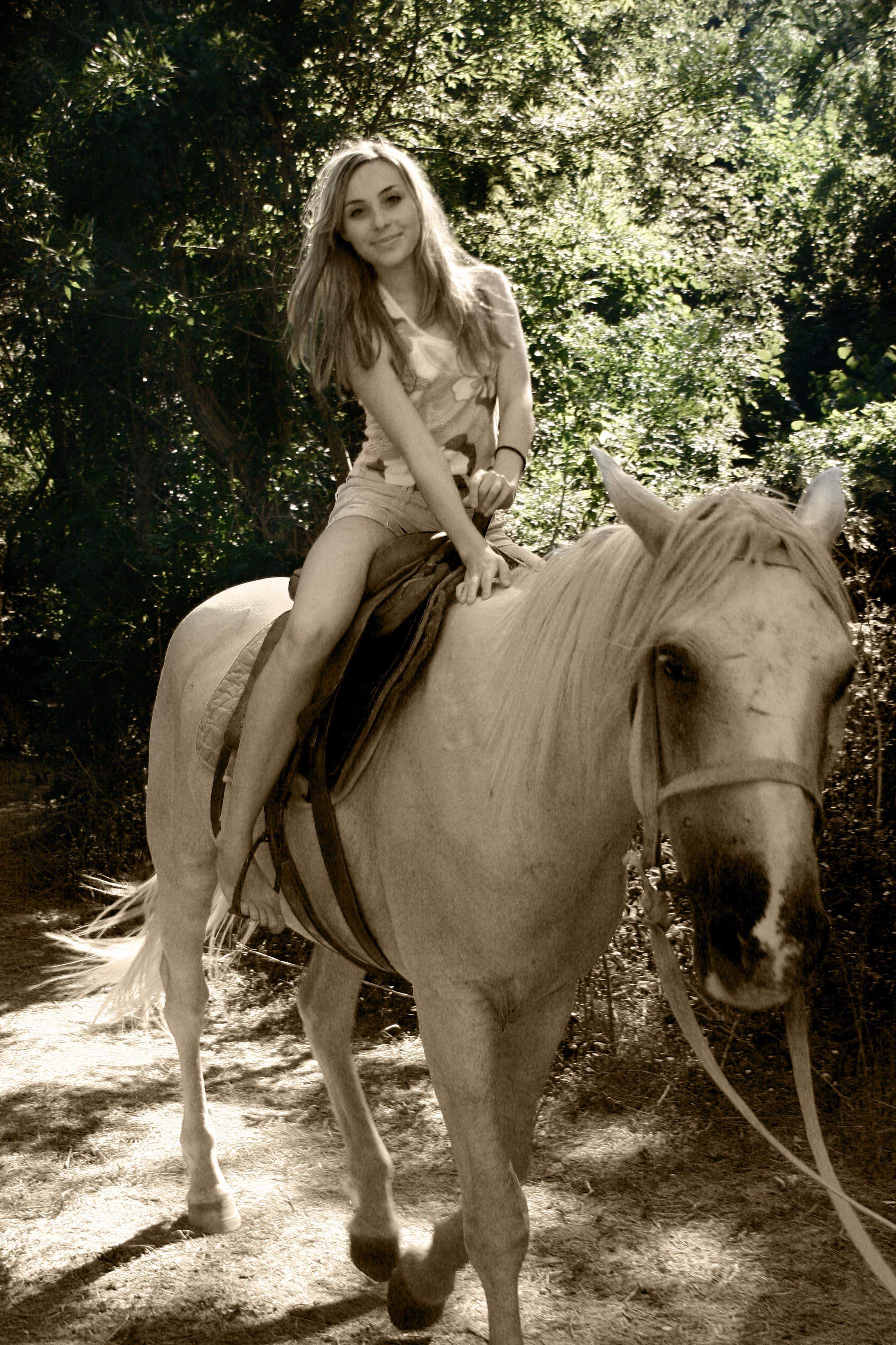 Ч\Б. Репортажный фотограф Антон Лаврененков