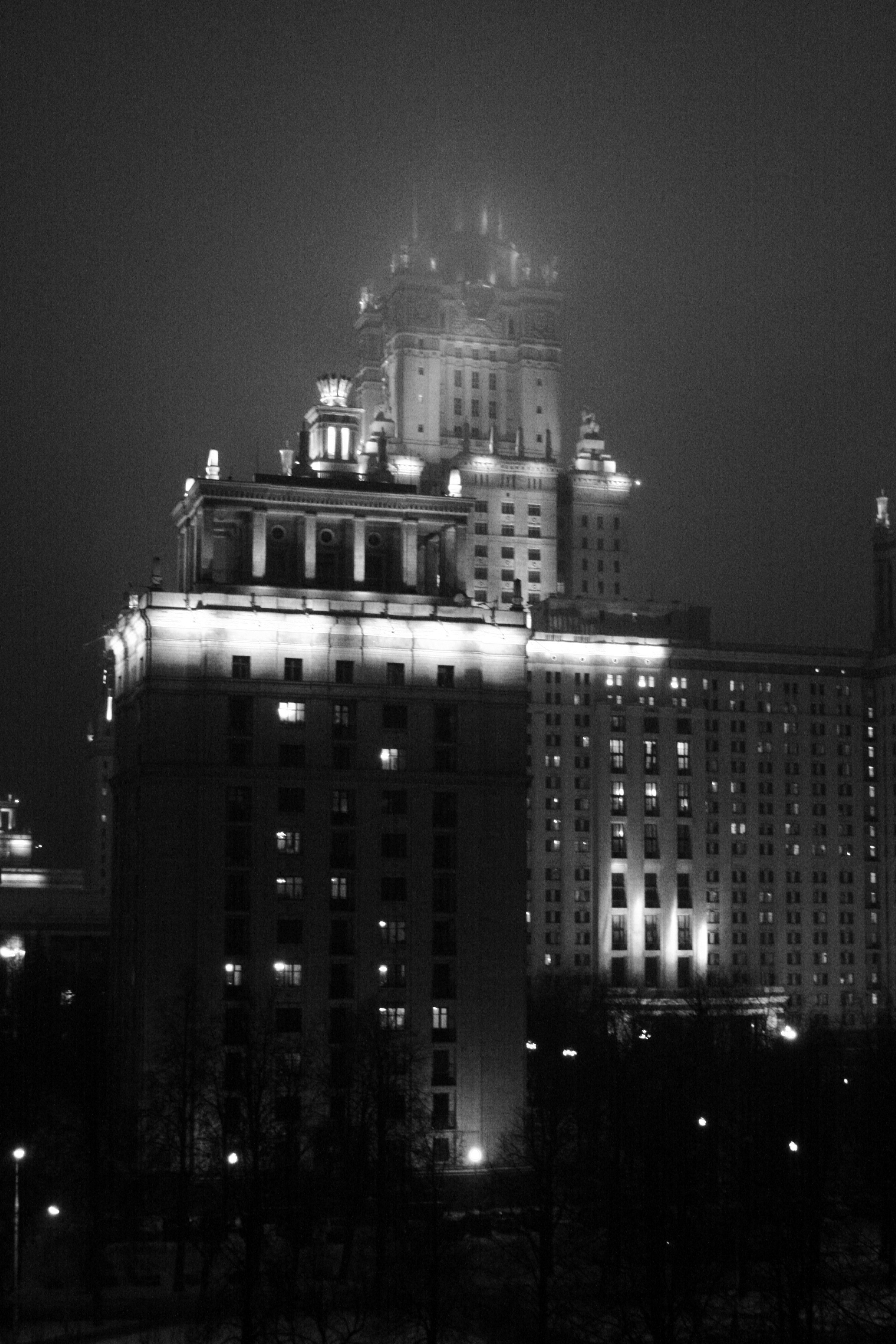 Ч\Б. Репортажный фотограф Антон Лаврененков