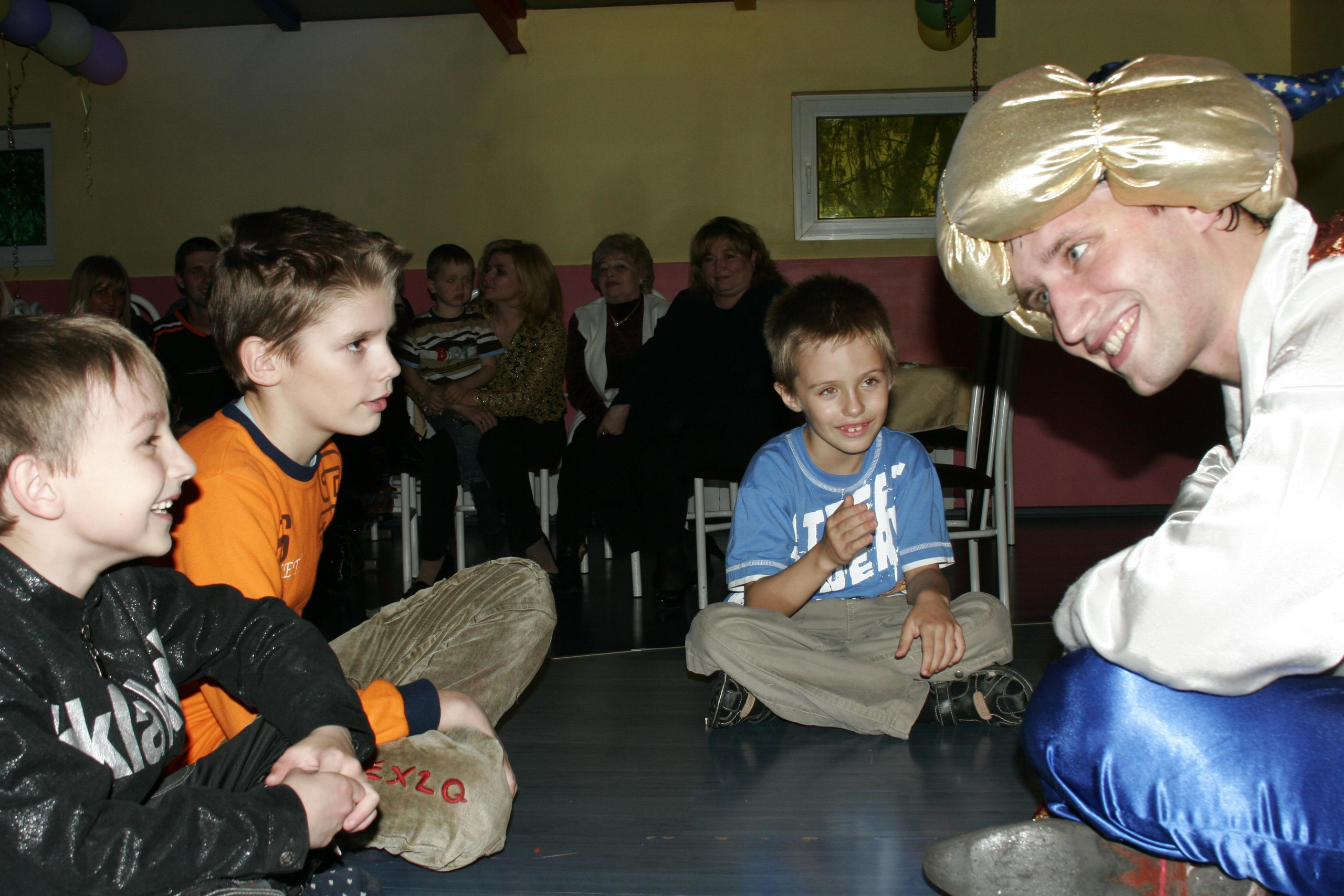 Вольт. Репортажный фотограф Антон Лаврененков