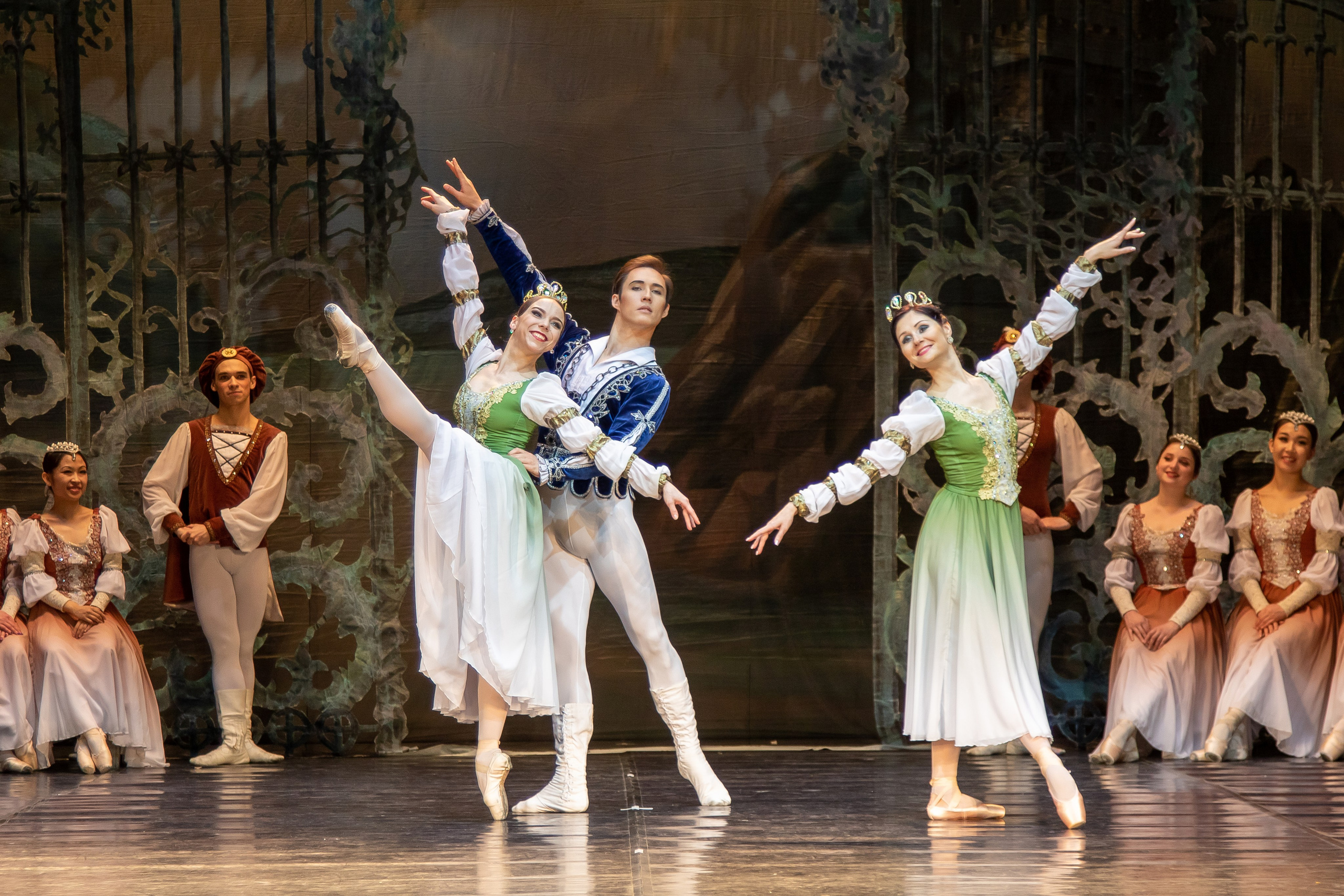 Театр. Балетный фотограф в Москве Галина Молчанова