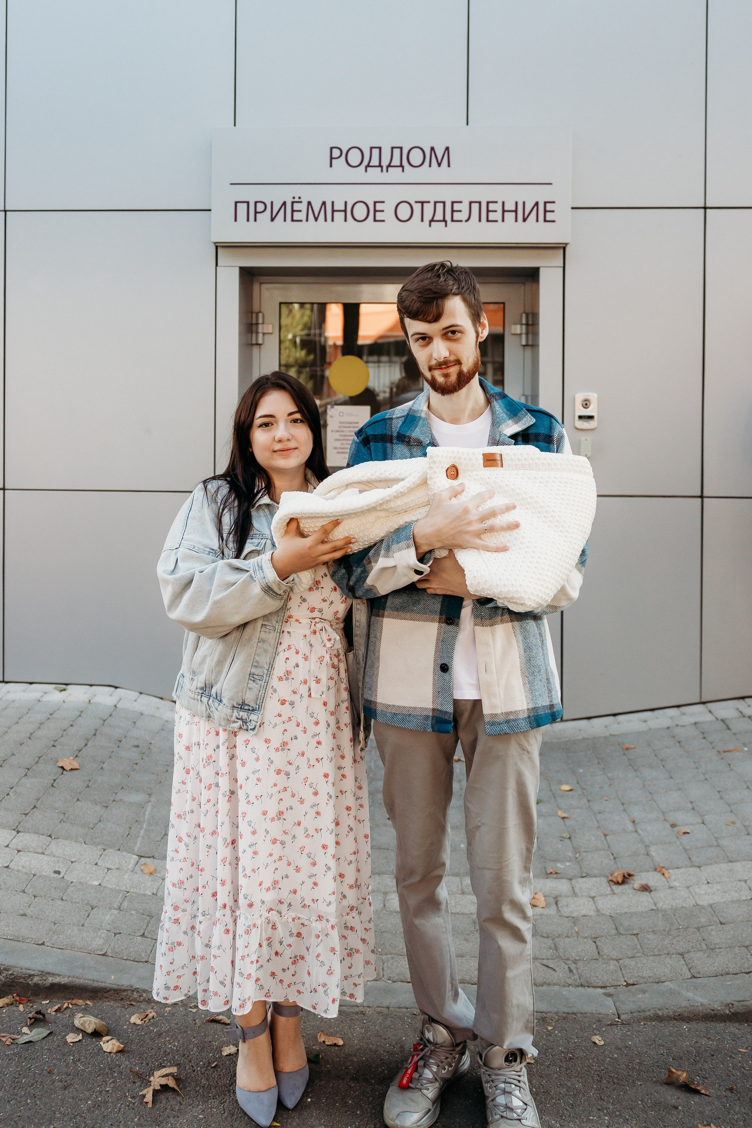 Василиса. Семейный и детский фотограф в Краснодаре. Фотограф новорожденных. Фотограф ньюборн. Фотограф родов Краснодар. Катя Угнивенко