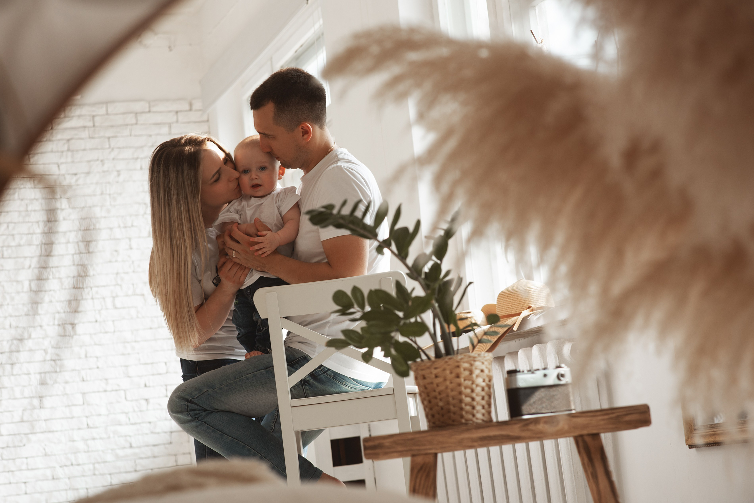 Семейная фотосессия Полина Игорь Богдан. Семейный фотограф в Южно-Сахалинске Анастасия Лимарева