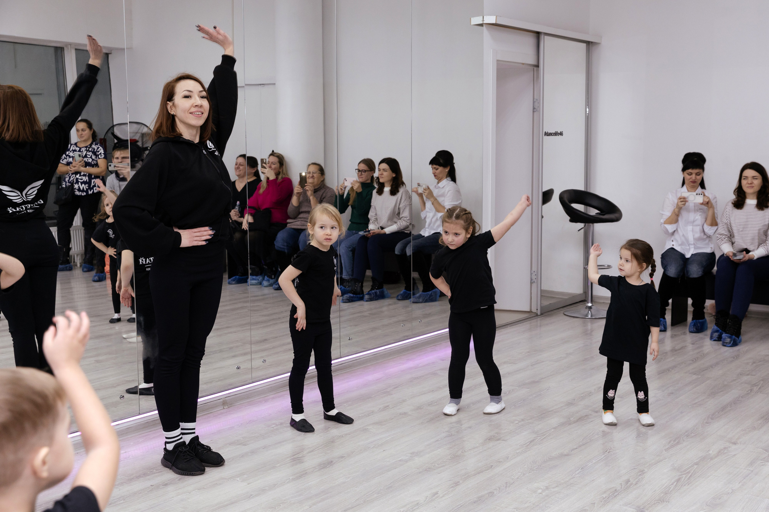 Студия «Взлетай». Открытый урок. Семейный фотограф — Макс Белогрудов
