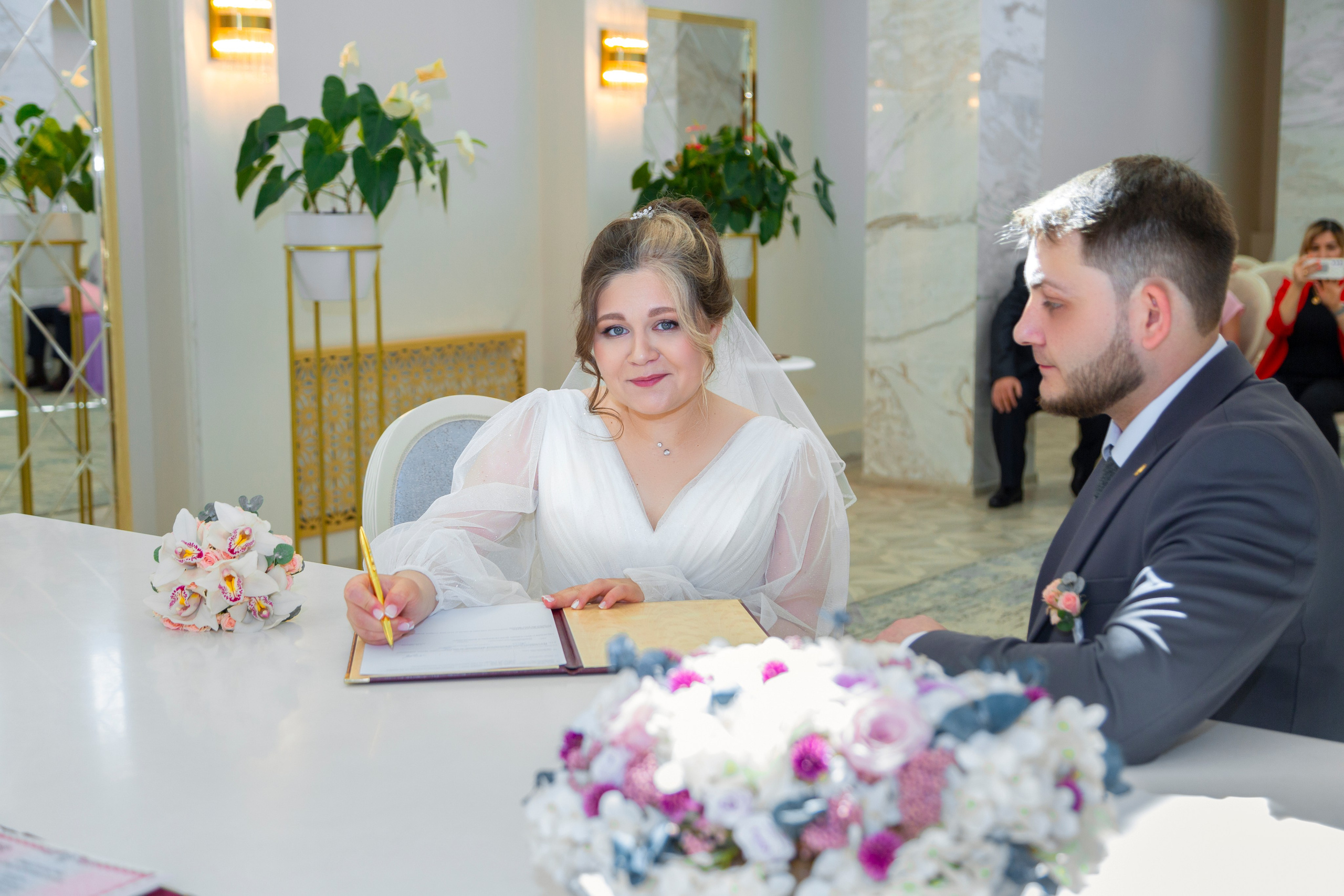 Артем и Оксана ~ Дворец № 4. Семейный и свадебный фотограф в Москве Татьяна Седлецкая