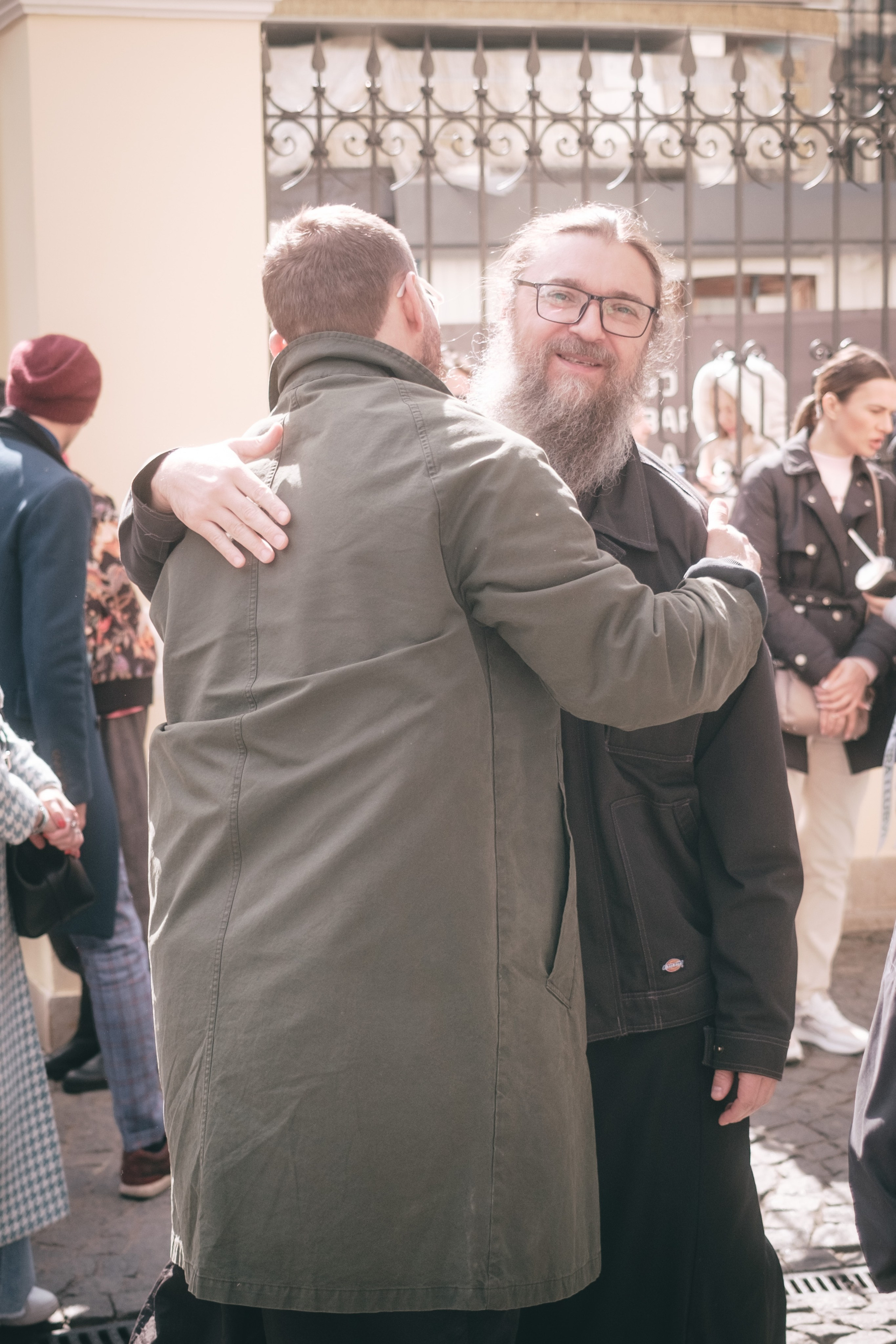 ANTIПA: Музыка во дворе: Антон Беляев & Therr Maitz. Фотограф в Москве Максим Скоробогатов