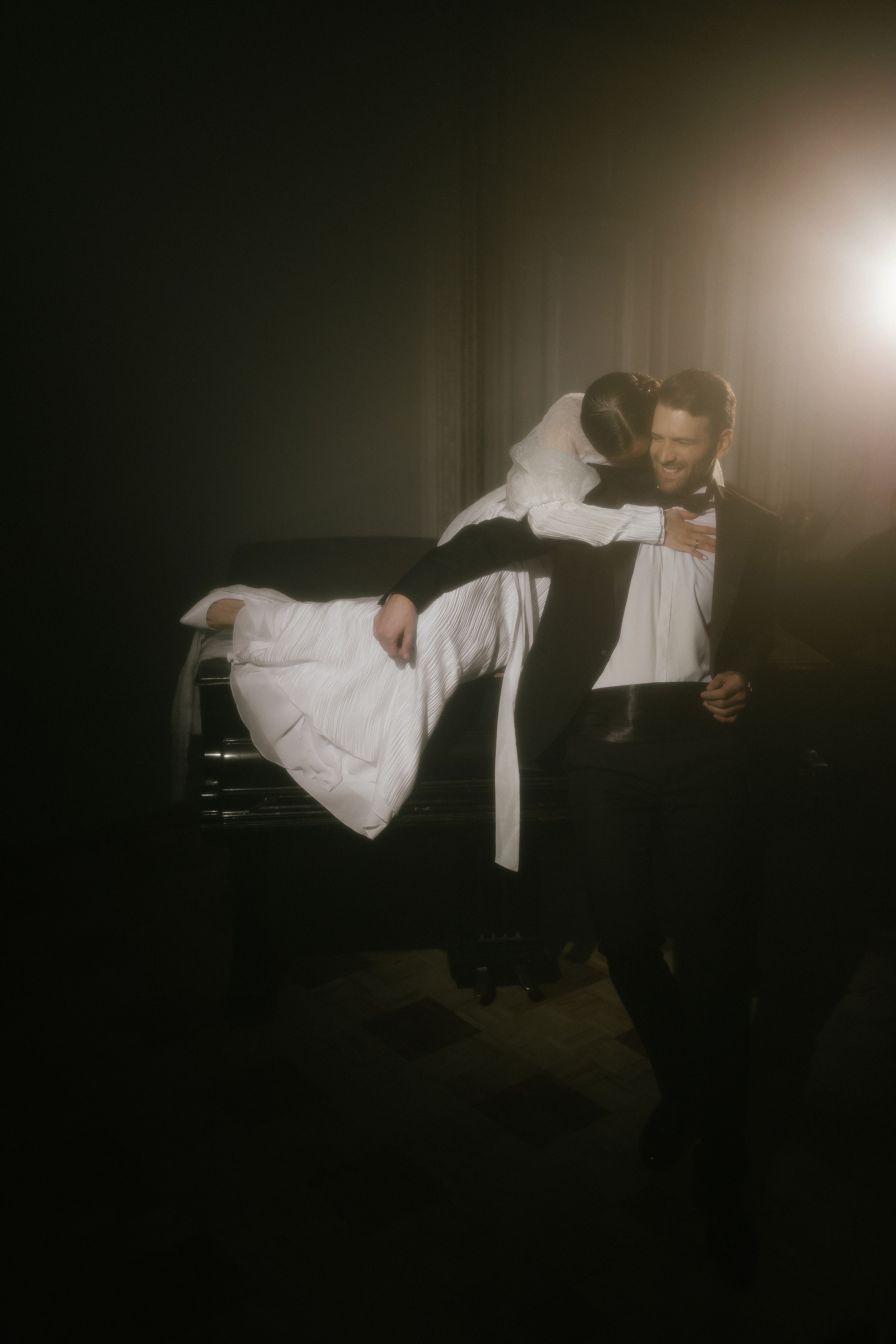 При свечах…. Свадебный фотограф в Москве