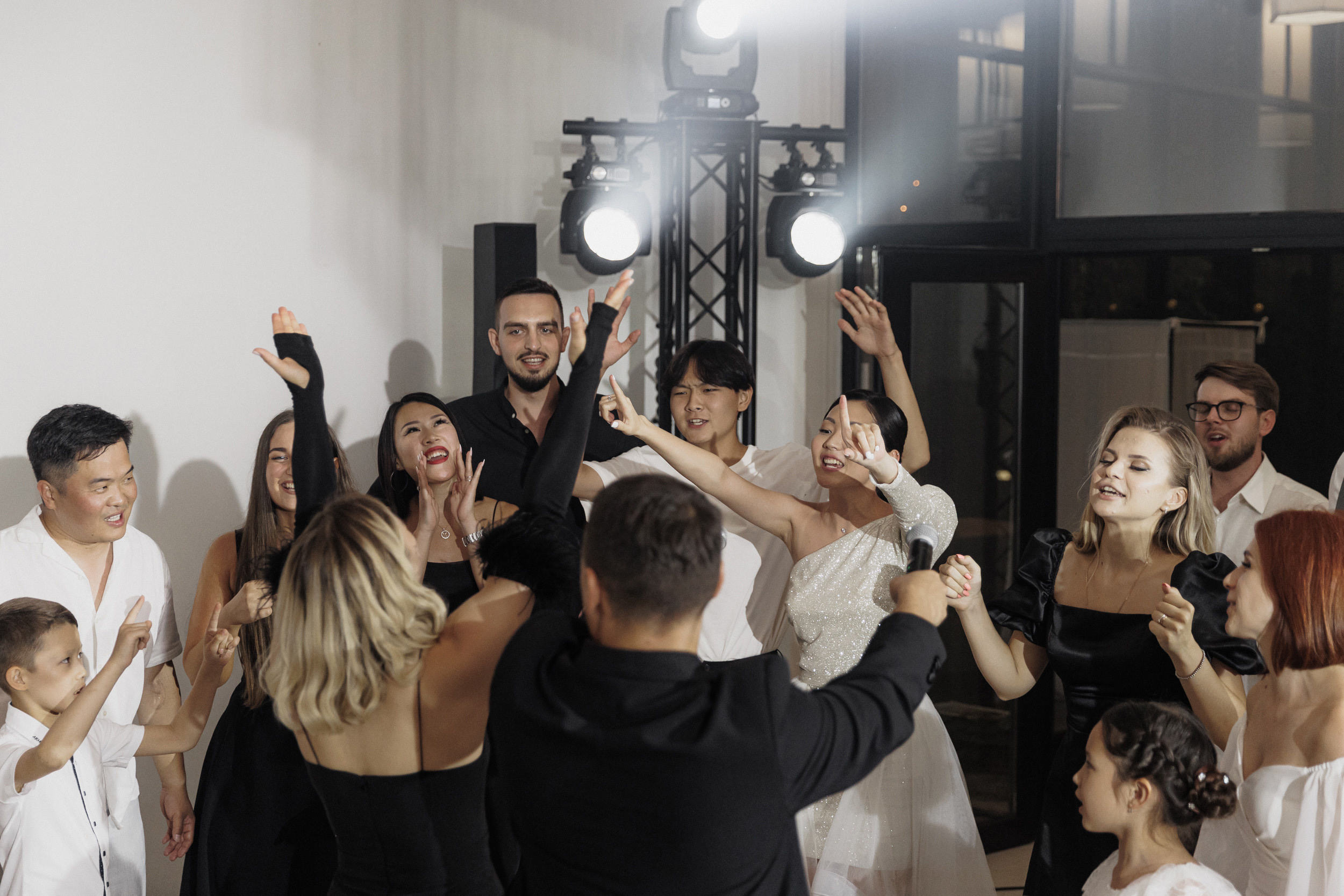 О&K | Prostranstvo. Krd. Свадебная фотография и видеосъёмка