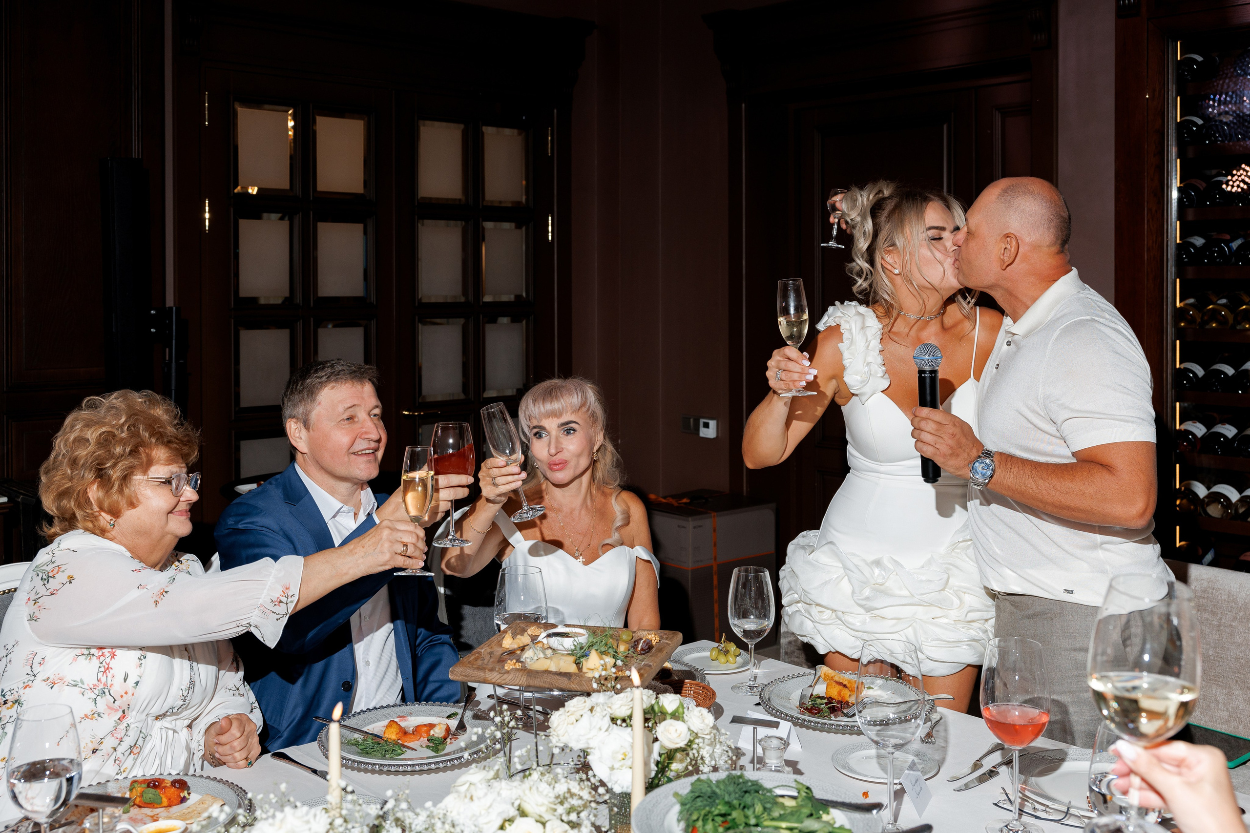 Юбилей Юлии. Свадебный репортажный фотограф в Москве