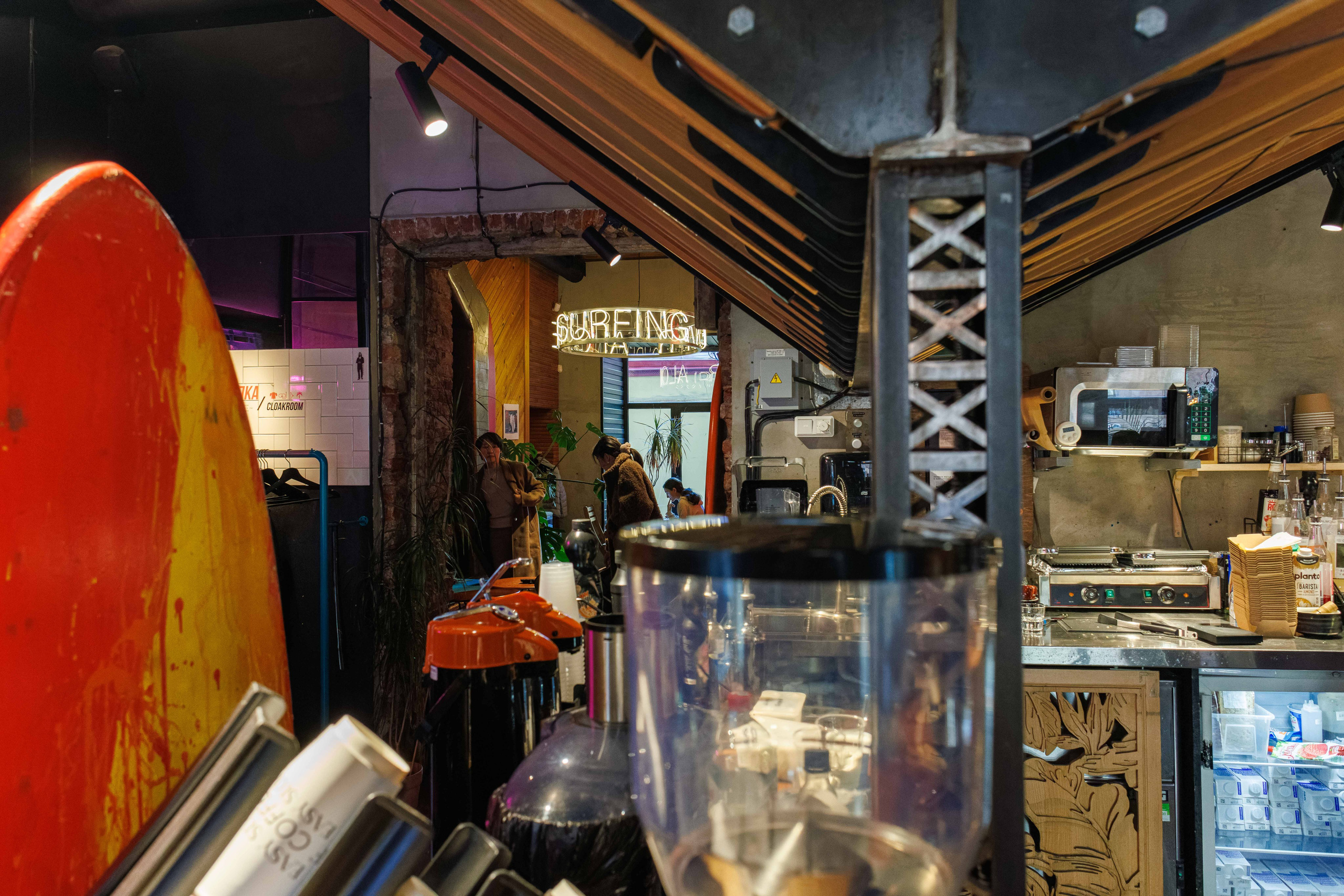 Кофейня Surf coffee на Невском. Фотограф Балаев Михаил