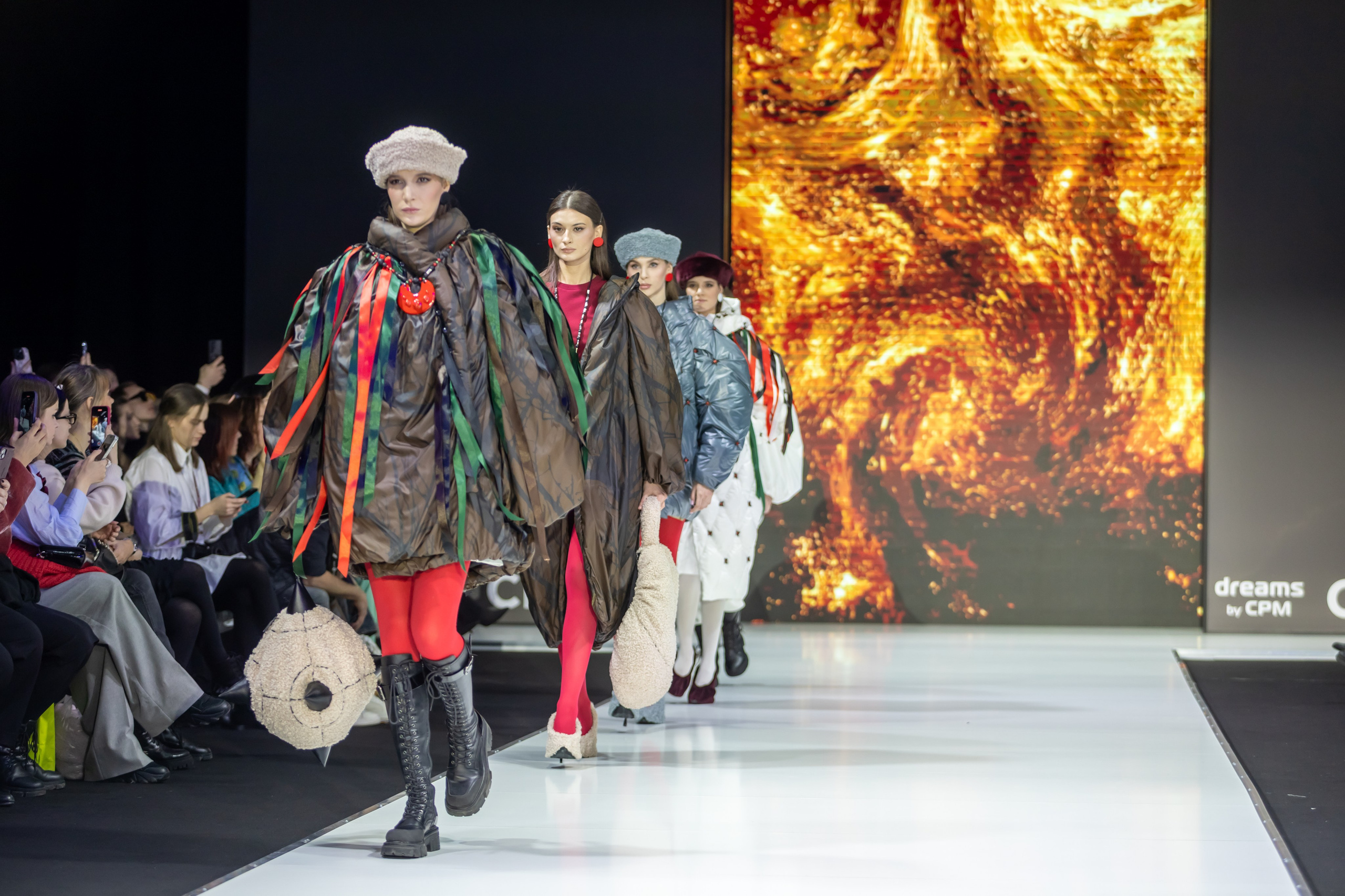 Показы моды. Фотограф Михаил Богачев
