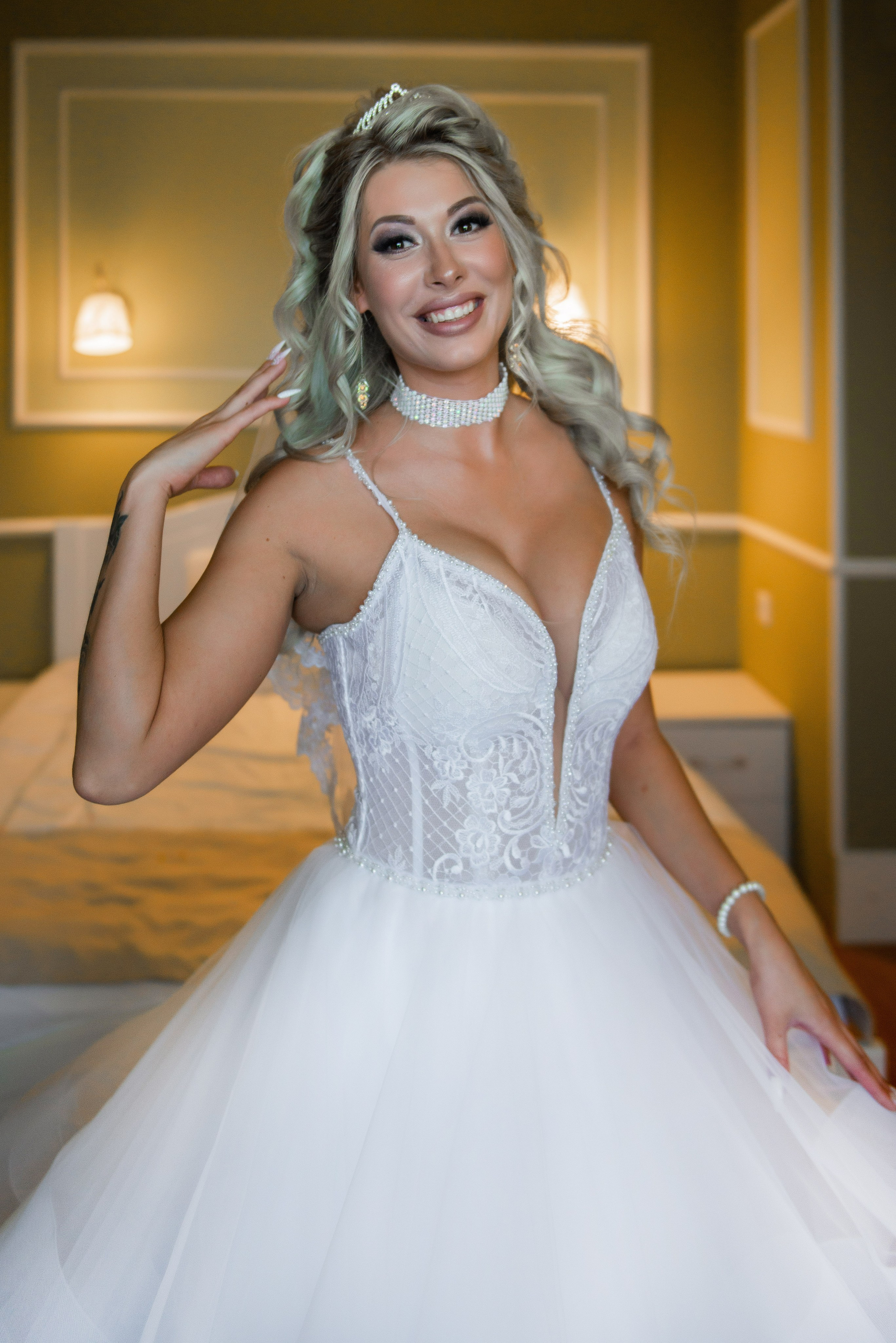 Свадебная прогулка в Петергофе. Портретный, семейный и свадебный фотограф в Санкт-Петербурге и в Пушкине Ширяев Денис