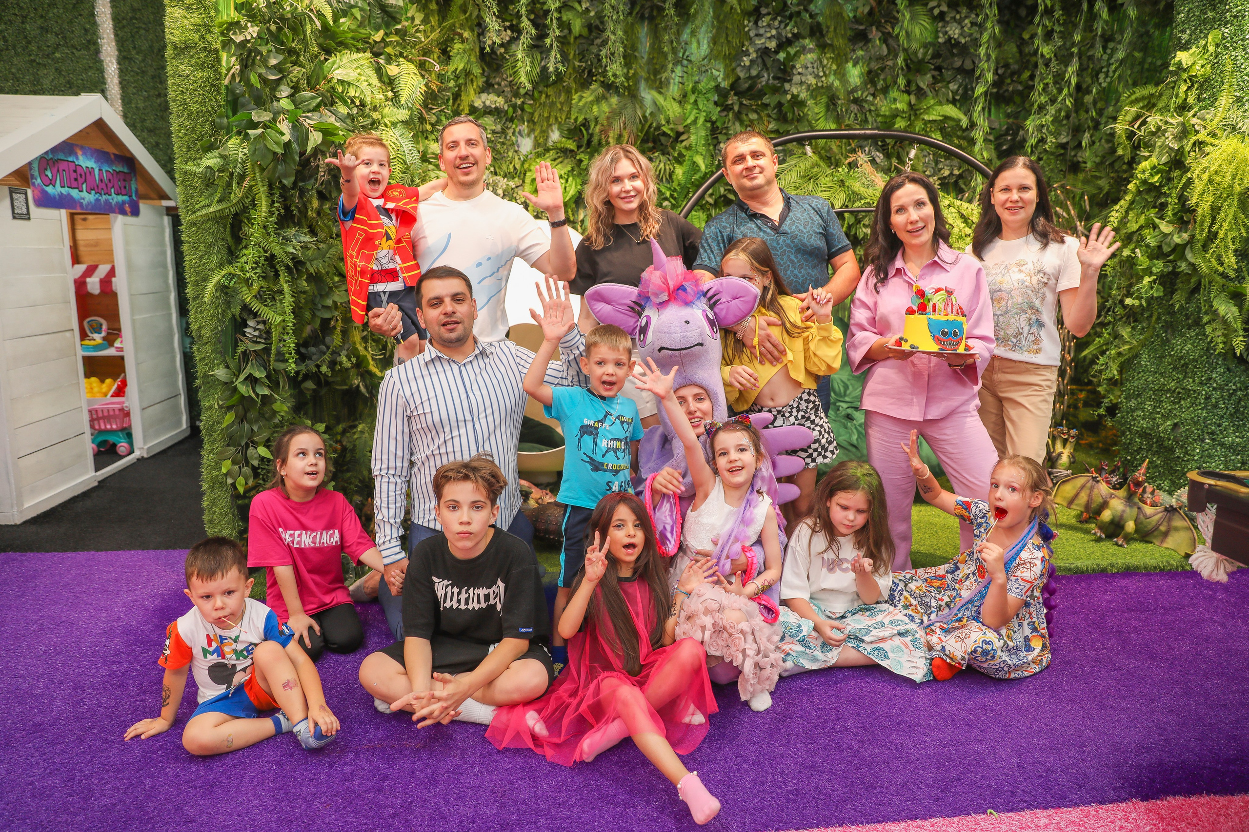 ДЕТСКИЕ МЕРОПРИЯТИЯ. Photographer Viktoriya Markushina «My world throug»