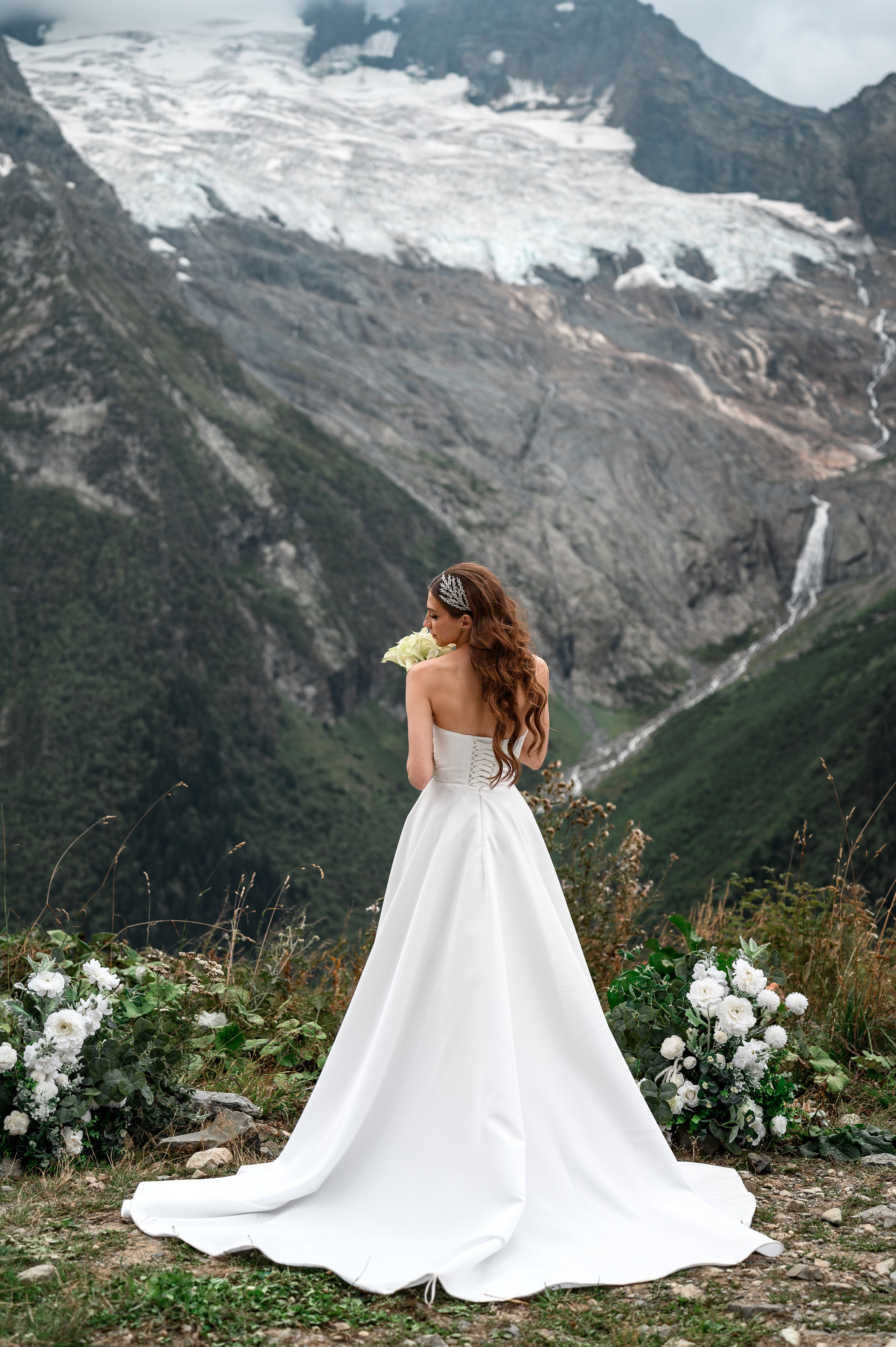 Горная свадьба Рината и Регины (09.09.24). Свадебный и travel фотограф в Волгограде, Сочи, Домбае, Европе