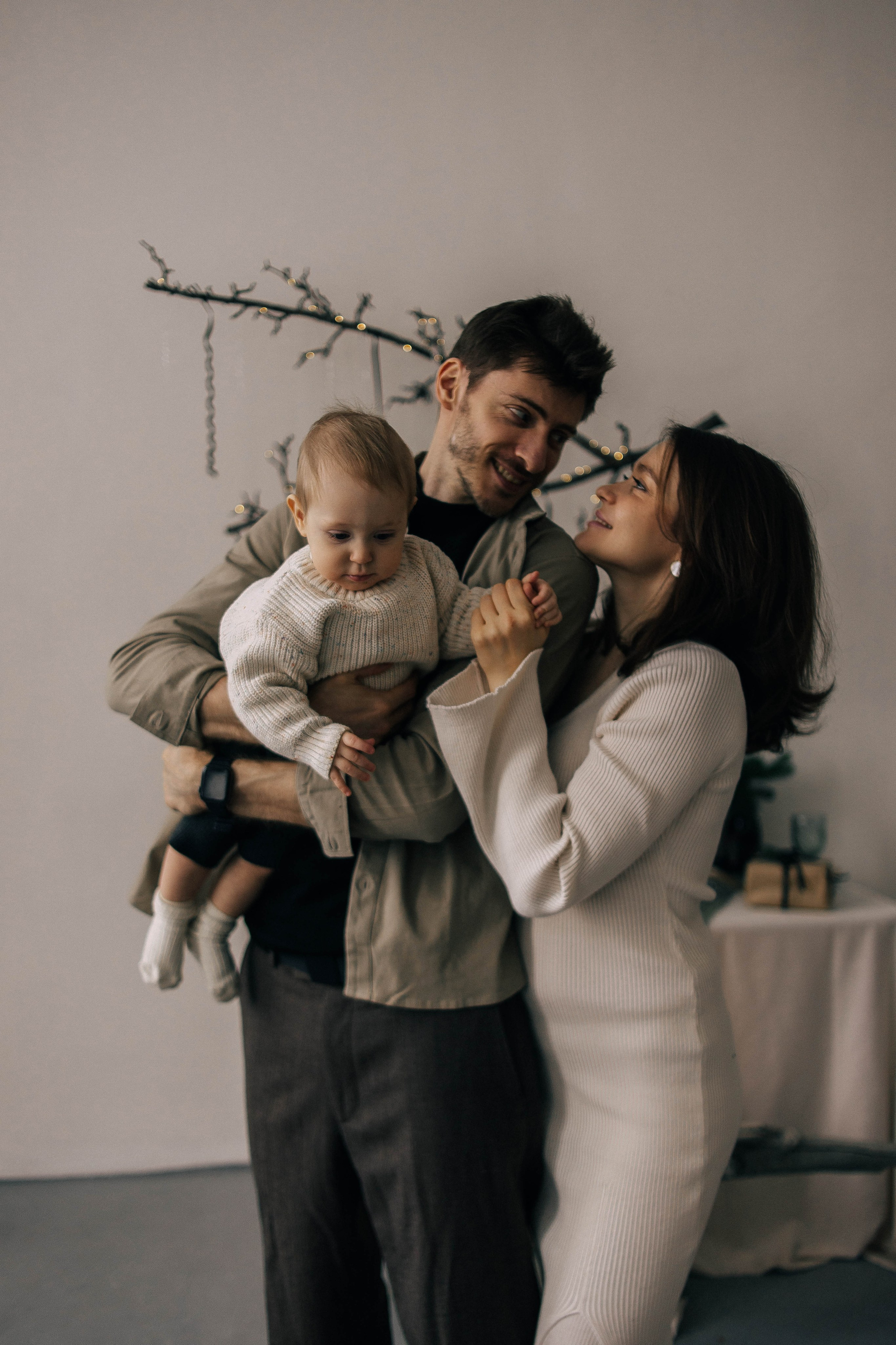 Аня, Сережа и Лешенька. Главная