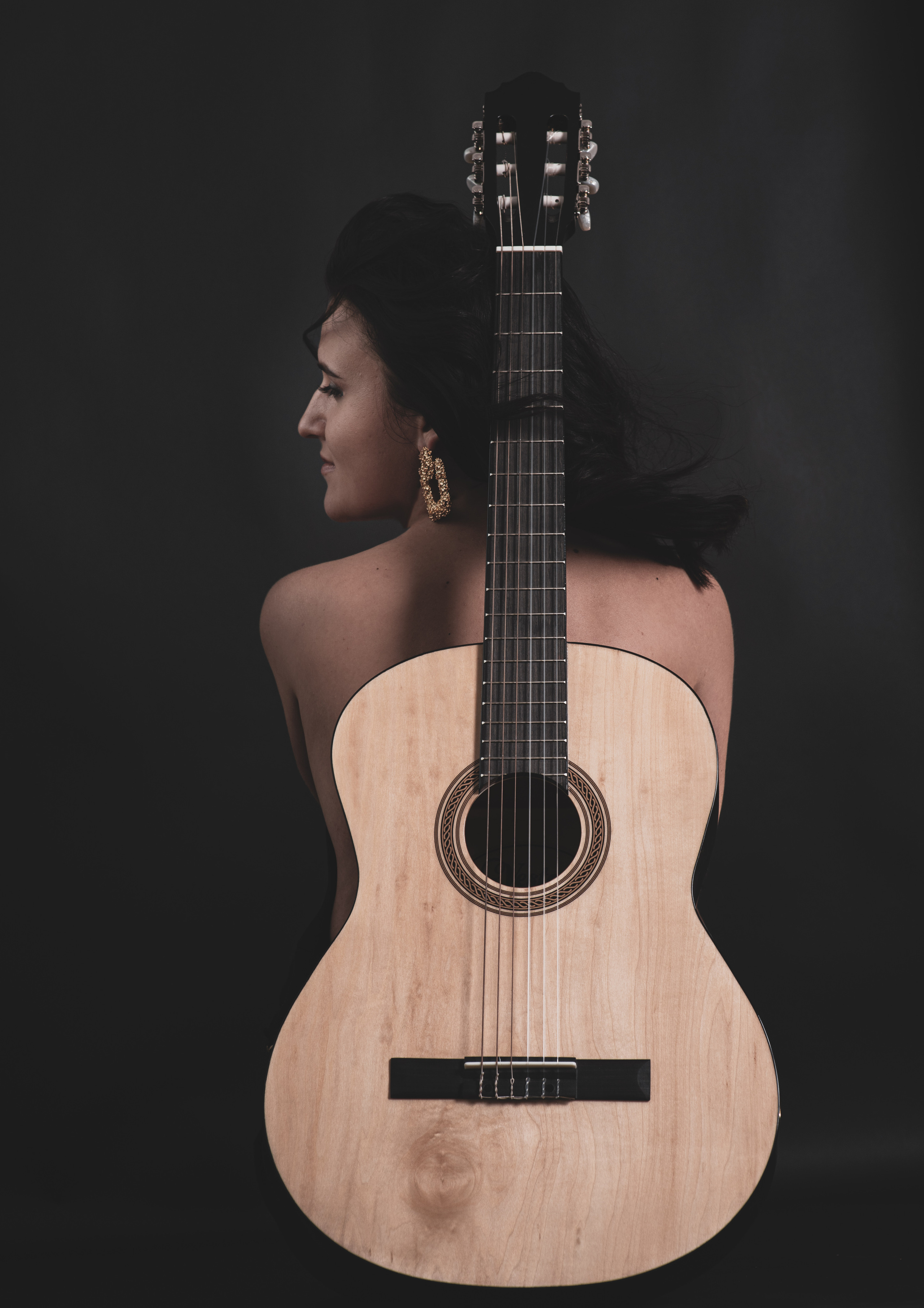 Девушка с гитарой. Творческий фотограф в Севастополе — Антонина Марченко