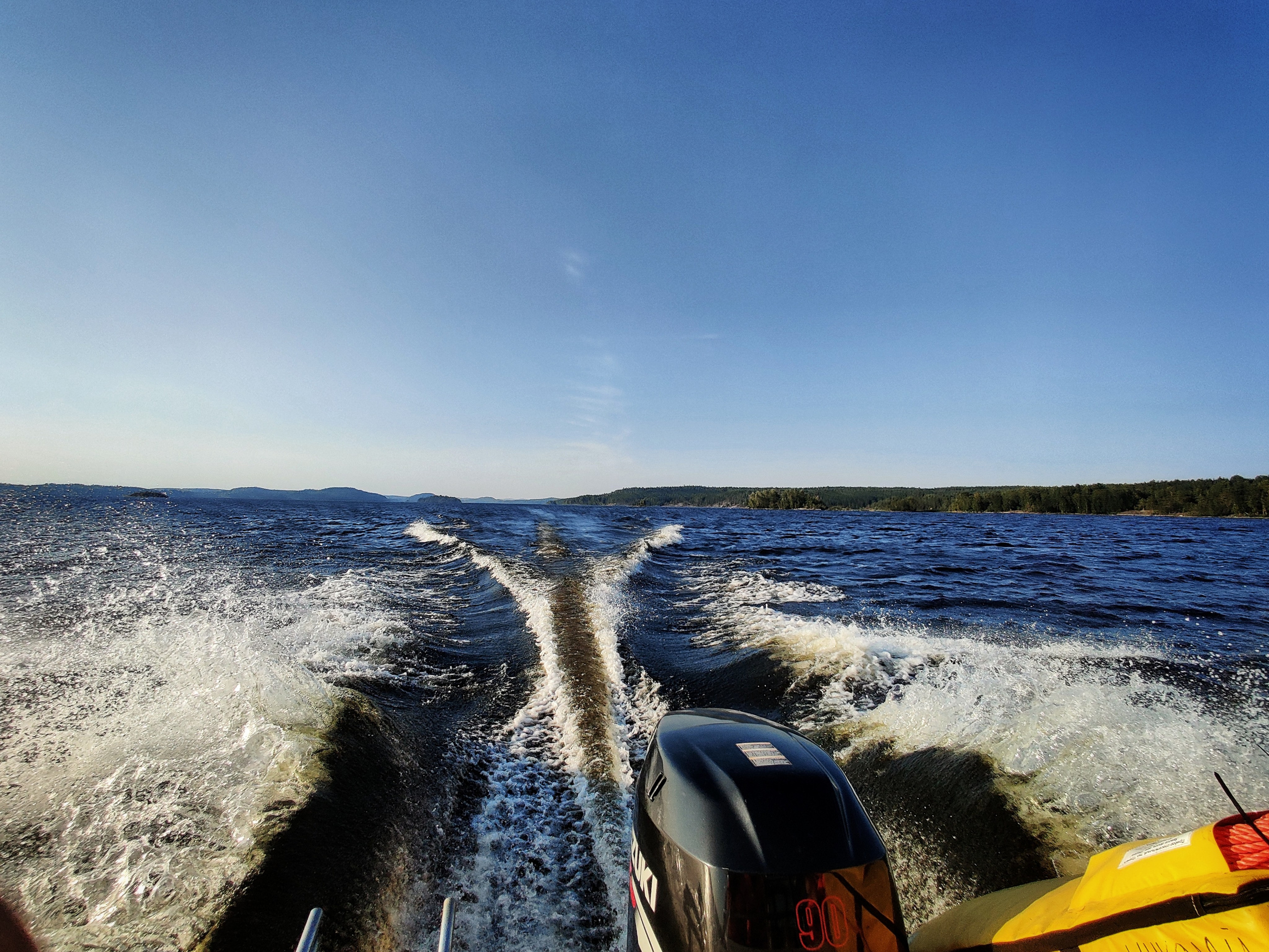 Путешествие по Карелии: Ладожские шхеры, закаты и дикая природа | Летние фото в августе