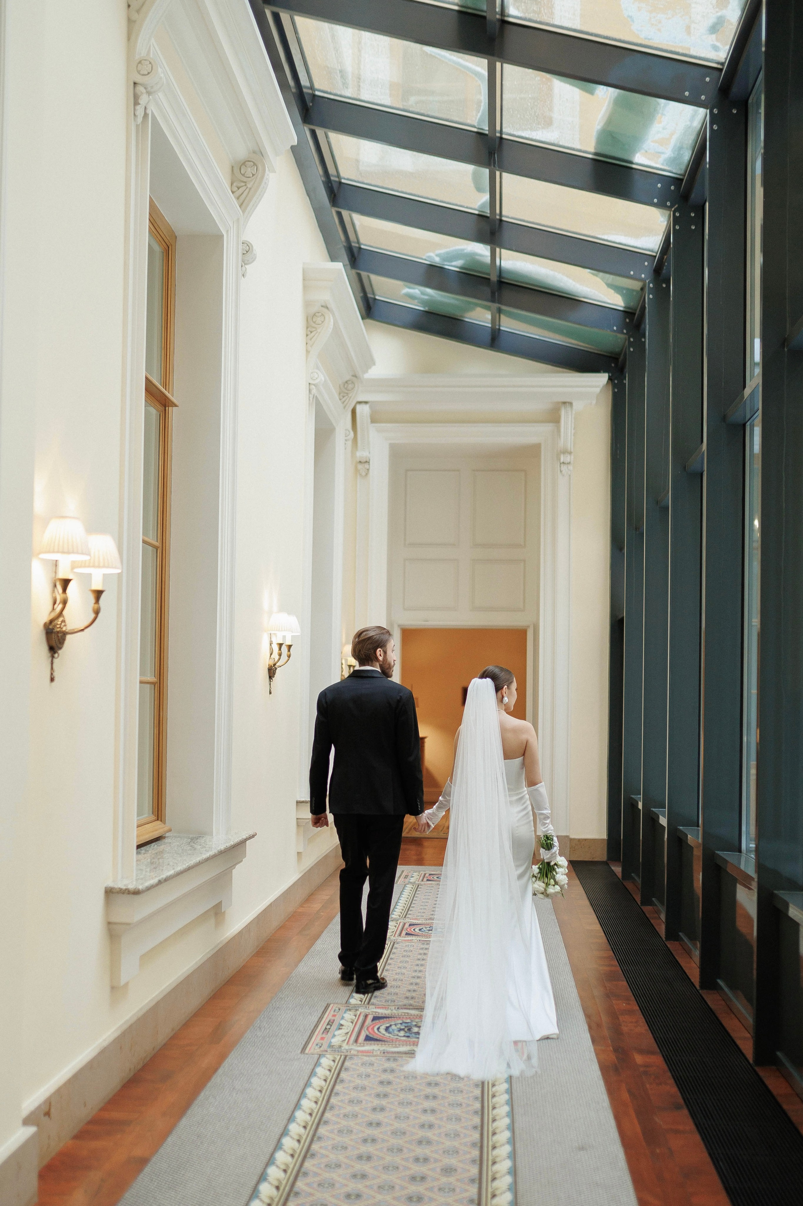 ···. Свадебный фотограф в Санкт-Петербурге Александра Чукавина