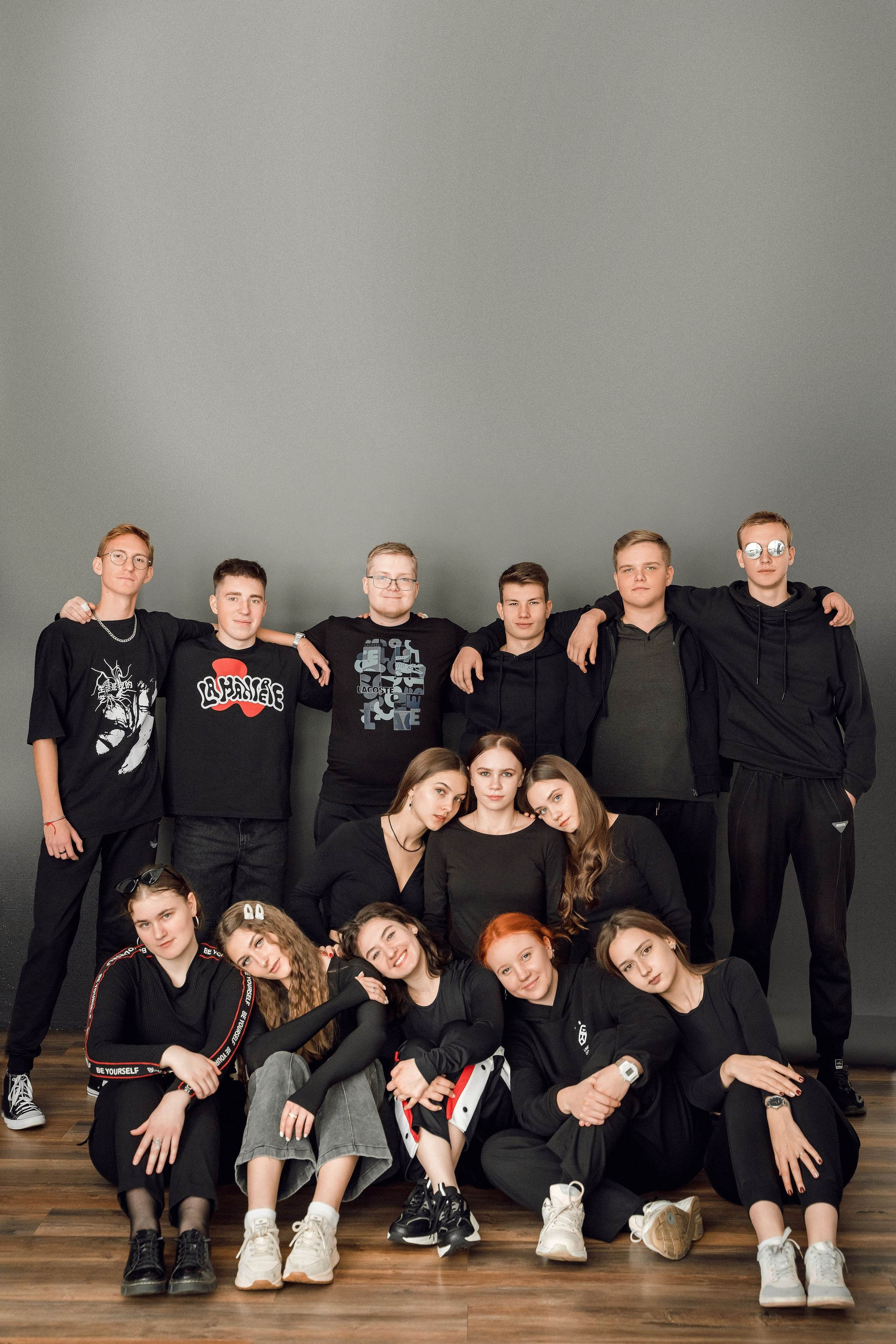 ФОТО СТАРШАЯ ШКОЛА. Выпускные альбомы ДНР, Донецк