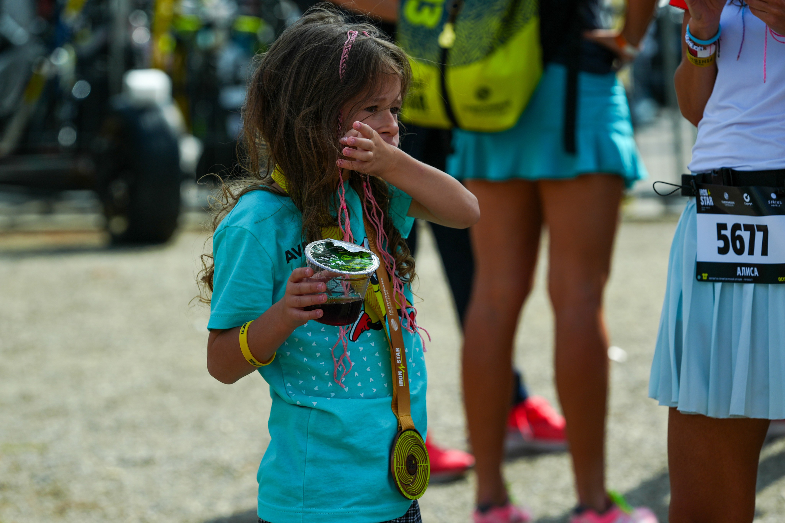 Фотоотчет партнерской интеграции для компании TELE2 на фестивале Ironstar. Репортажный фотограф в Красной Поляне и Сочи Павлюченко Екатерина