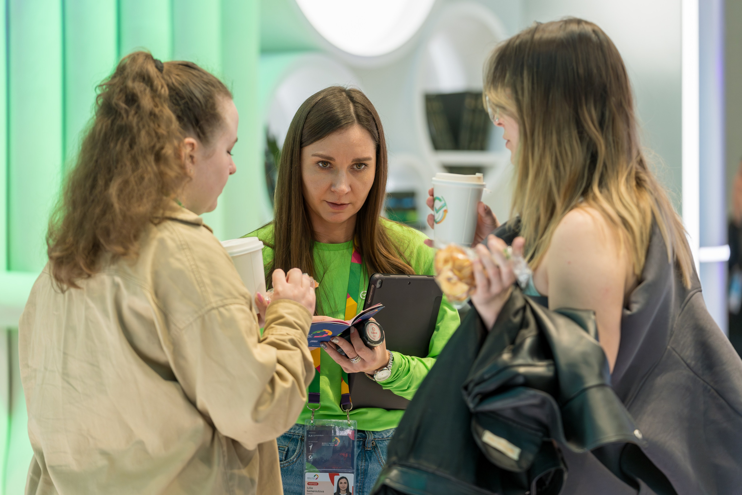 Фотоотчет для партнерской интеграции Сбербанк на ВМФ в Сириус 2024. Репортажный фотограф в Красной Поляне и Сочи Павлюченко Екатерина