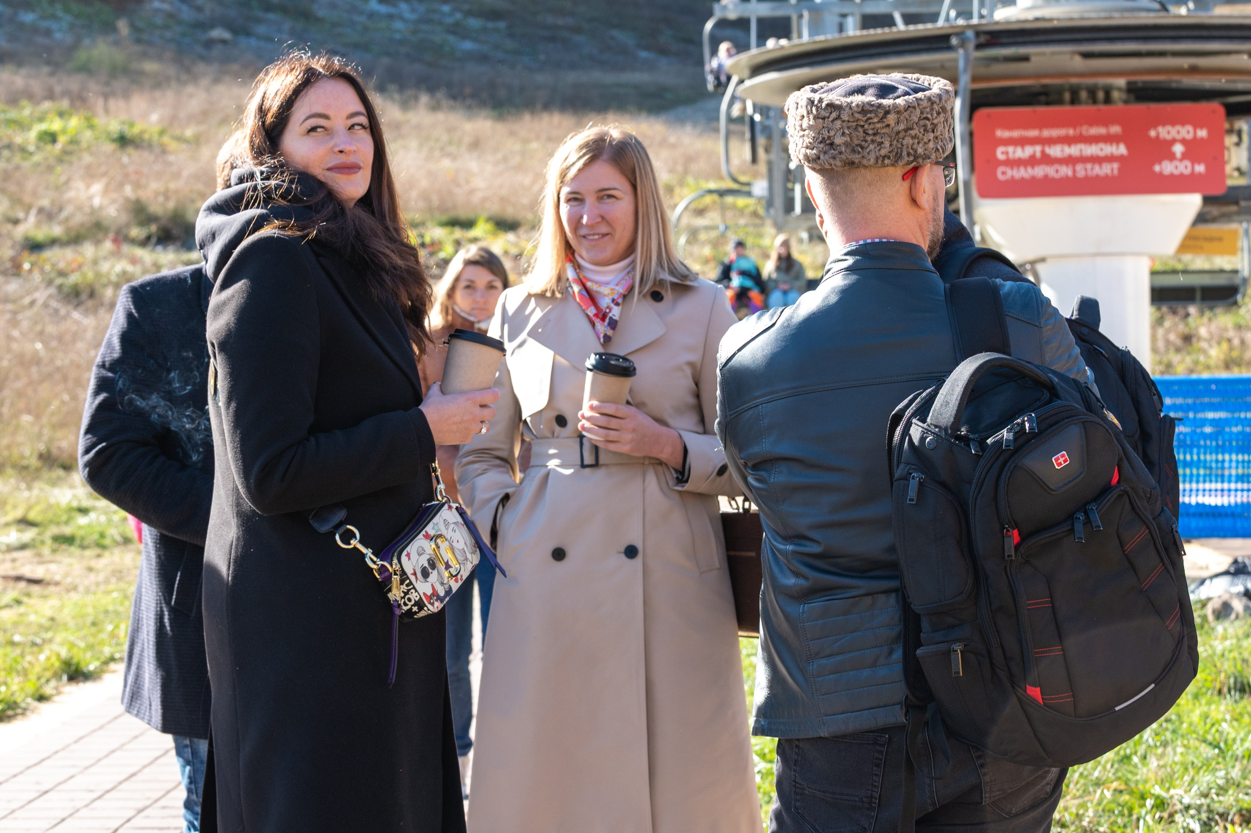 Mice мероприятие — прогулка на водопад Поликаря на курорте Красная Поляна. Репортажный фотограф в Красной Поляне и Сочи Павлюченко Екатерина