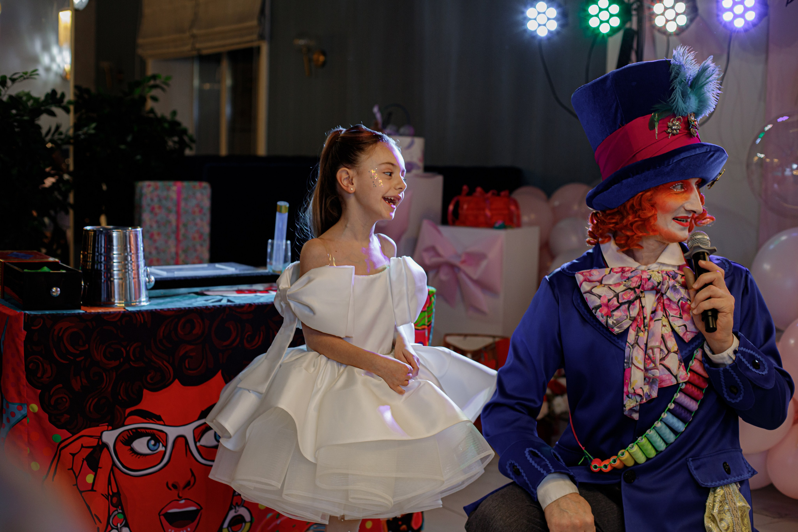 ASIA'S BIRTHDAY PARTY. Photokarish