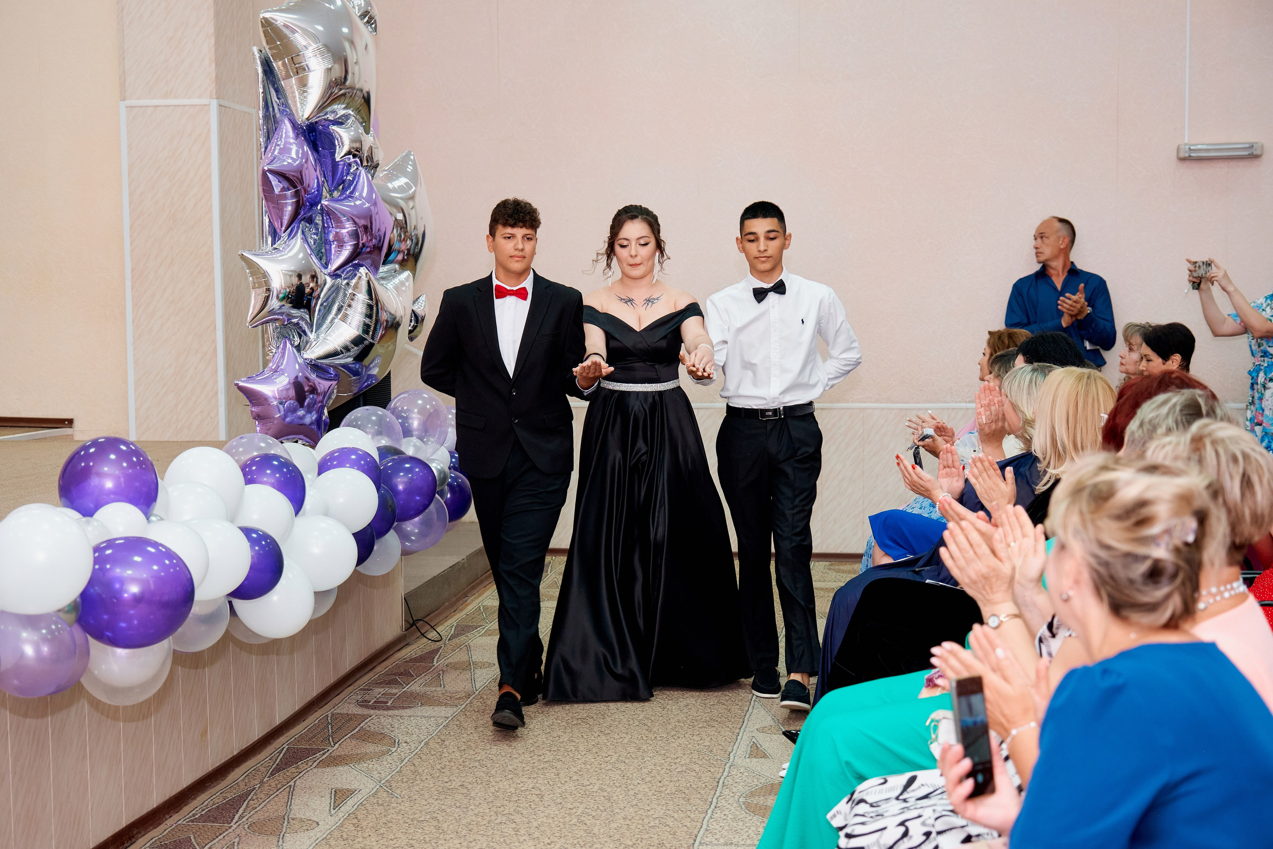 Выпускной 11В. Школа 38. Фотограф Таганрог Анна Трайжон