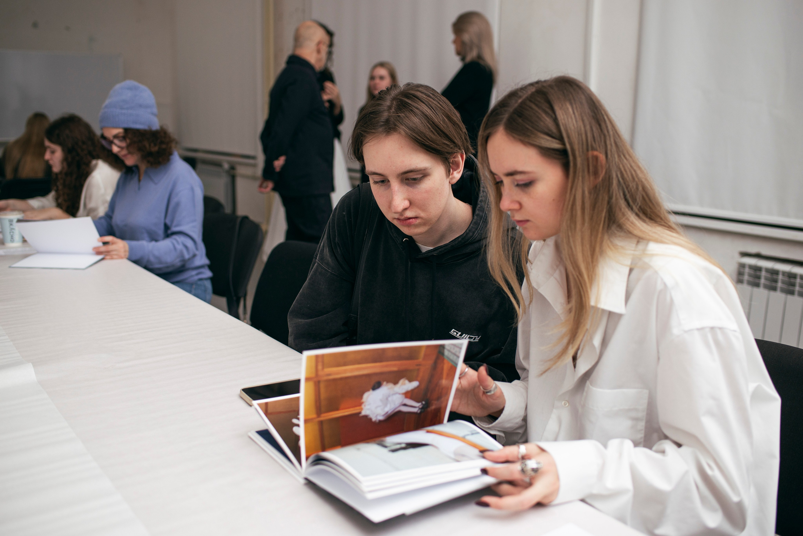 Вечер фото книг в Школе Дизайна. Фотограф в Москве Алейникова Евгения