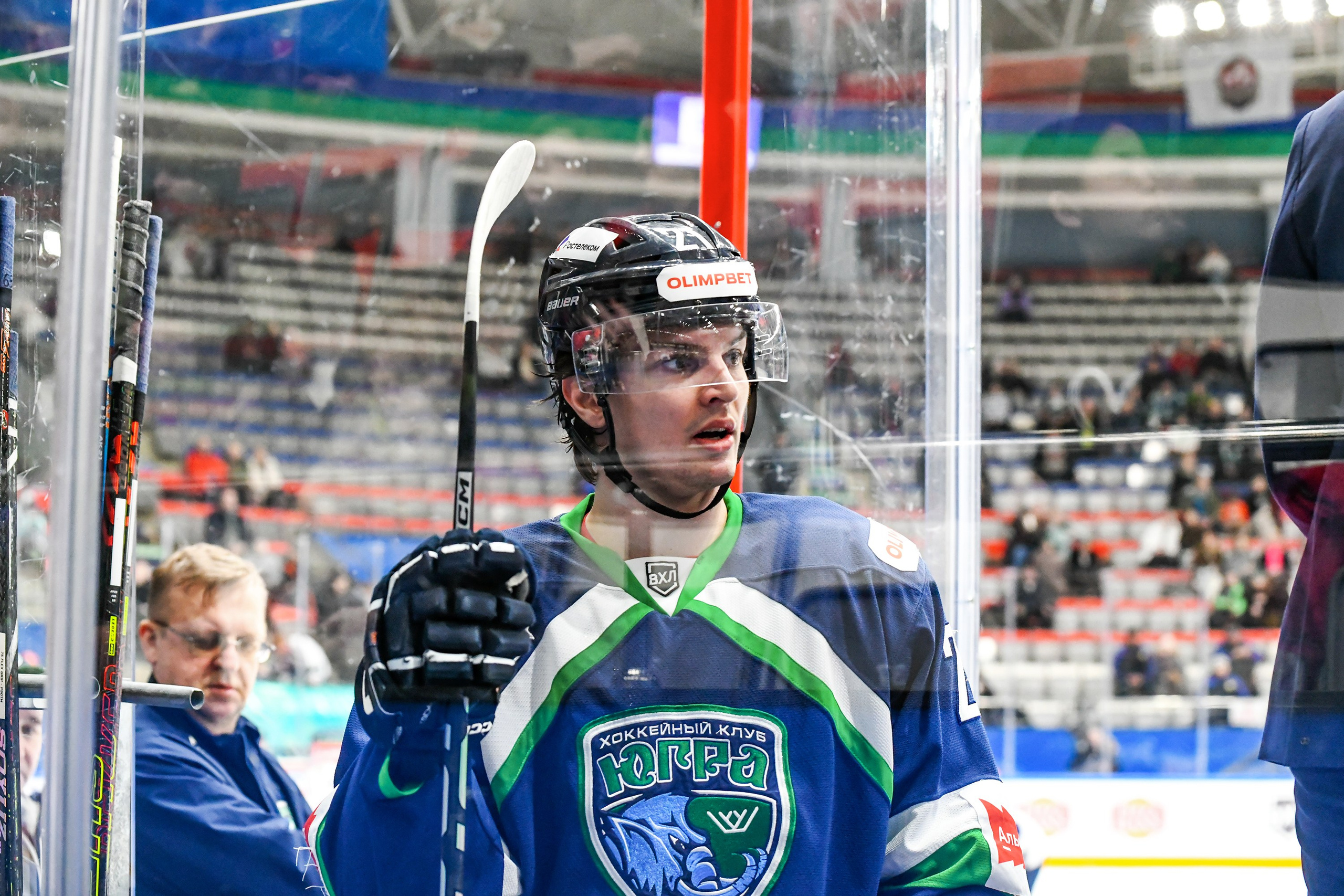 Матчи регулярного чемпионата ВХЛ. Фотограф в Ханты-Мансийске Евгений Жуланов