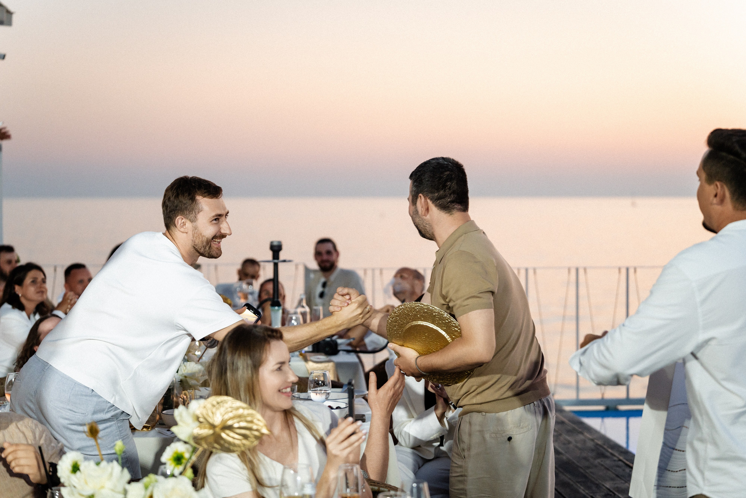 Премия «Что Где Есть» Маяк. Свадебный и репортажный, фуд фотограф в Новороссийске Евгений Александриди